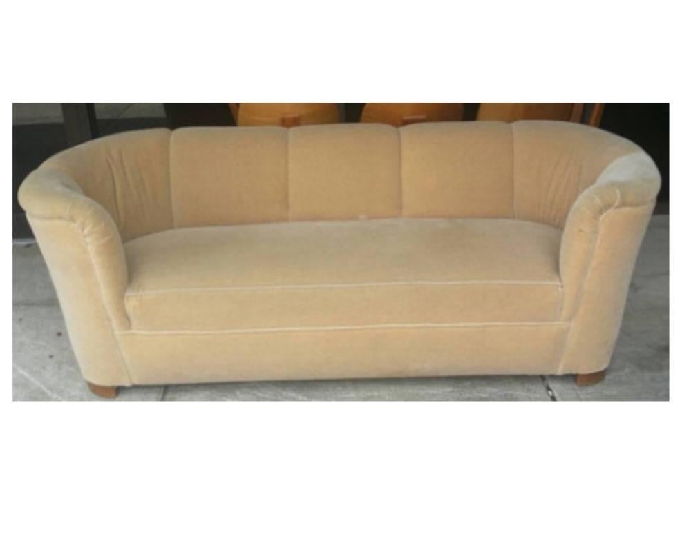 Sofa Curved Mohair Vintage Style of Ward Bennett Mid-Century Modern Channel Back 1
