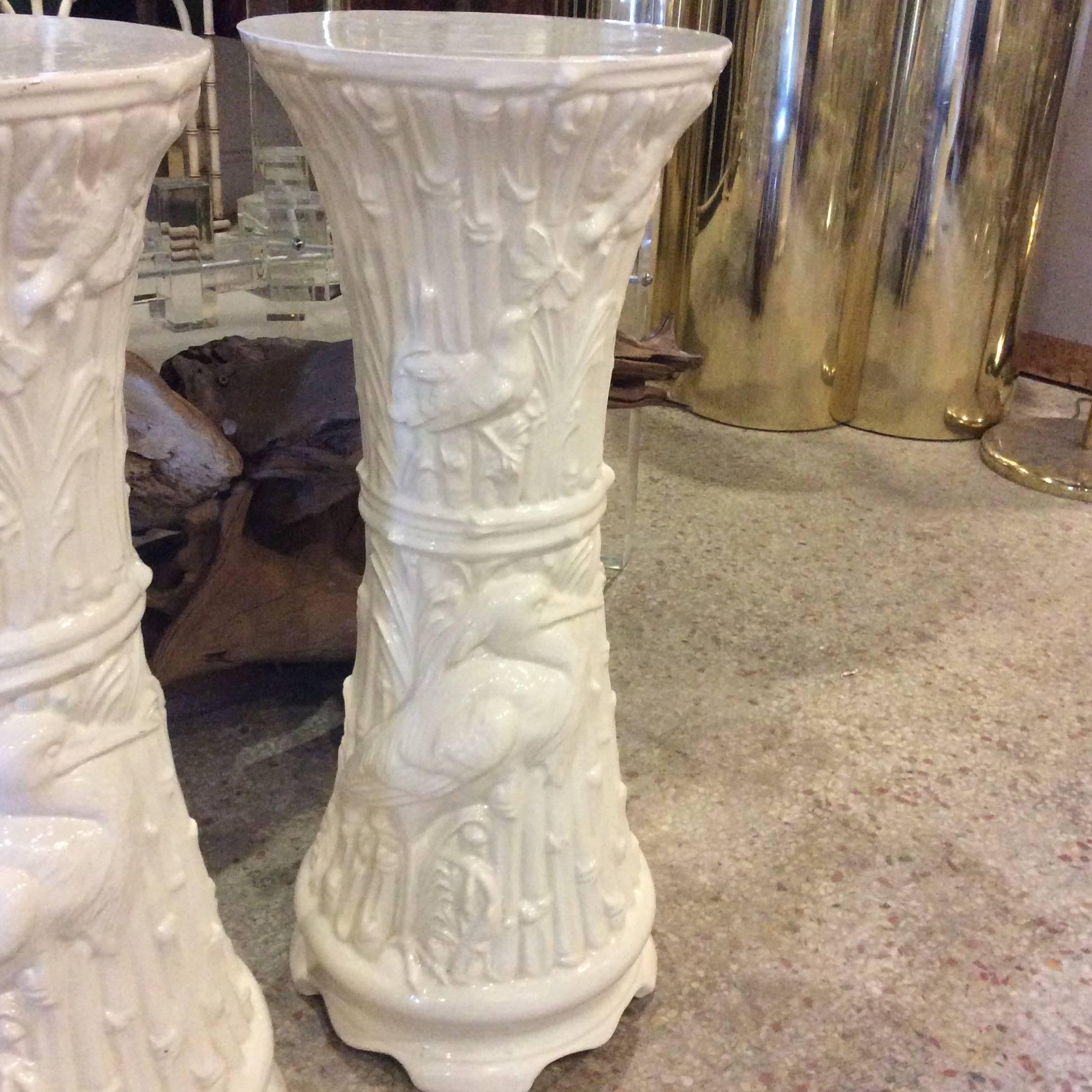 Plant Stands Vintage Pair of White Ceramic Garden Birds Heron White Faux Bamboo In Excellent Condition In West Palm Beach, FL