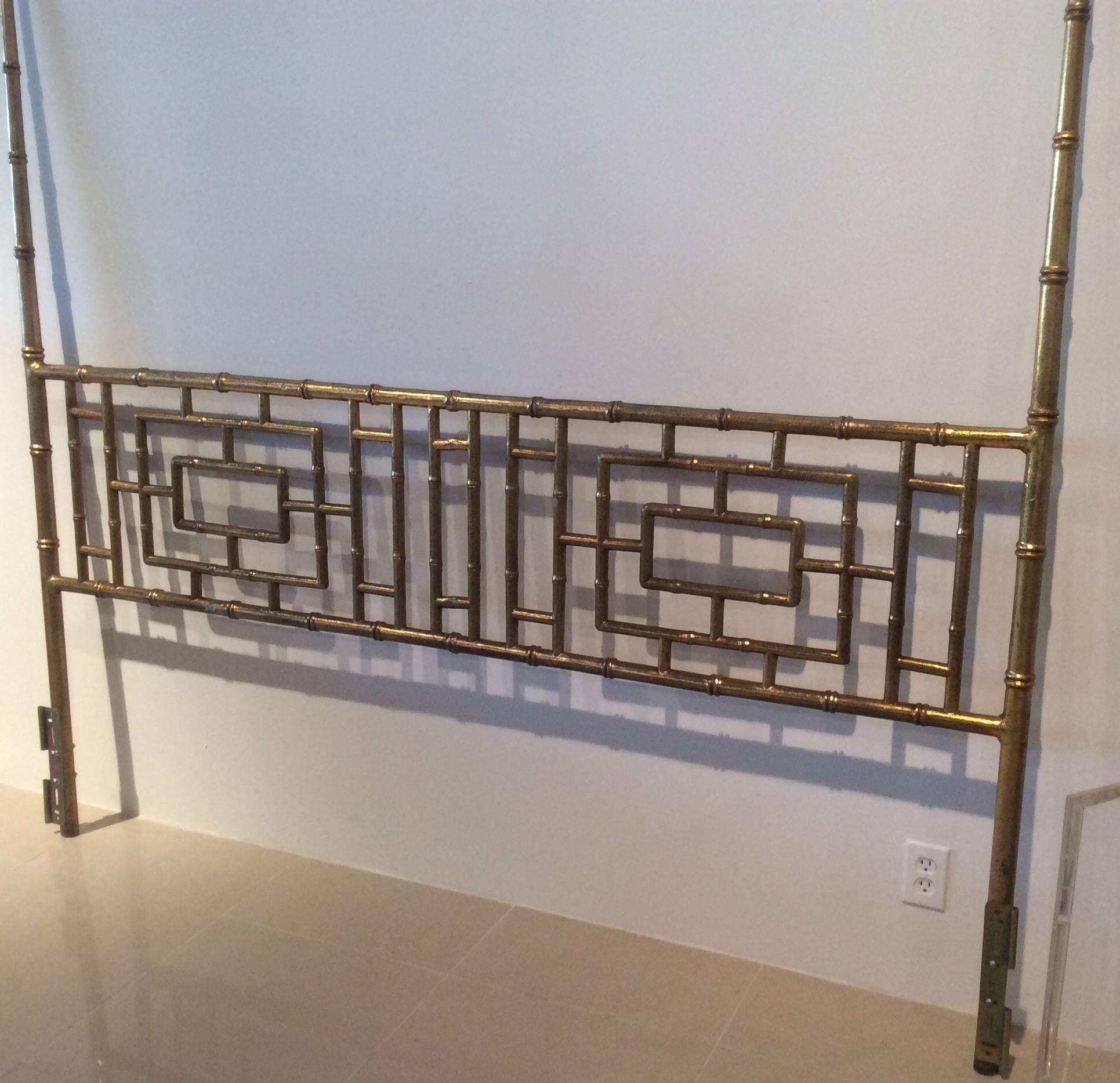 Metal  Faux Bamboo Chinese Chippendale Vintage King-Size Headboard Bed Geometric