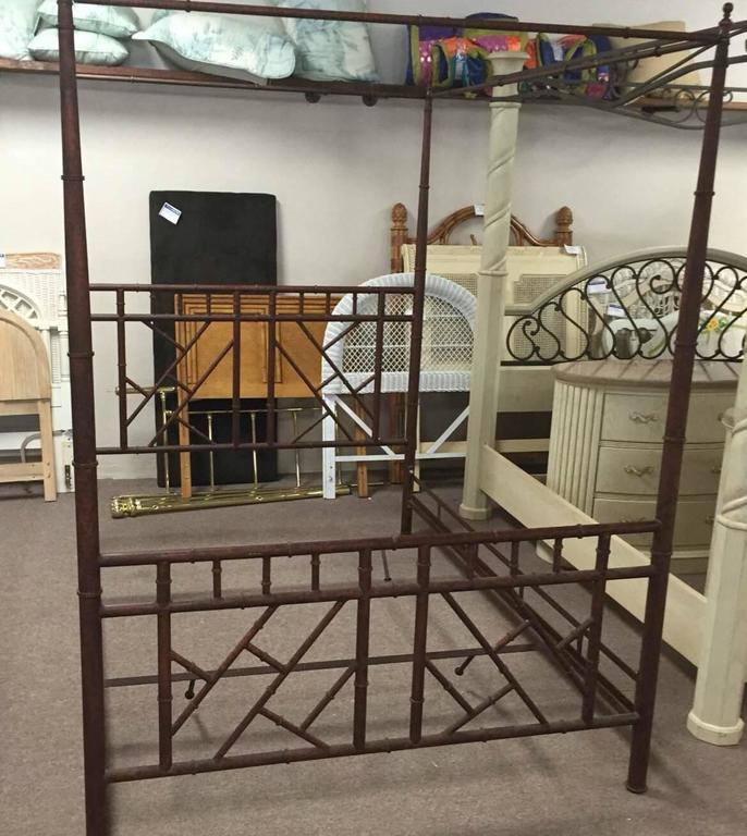 Chinese Chippendale Vintage King Size Canopy Bed Faux Bamboo Metal Palm Beach