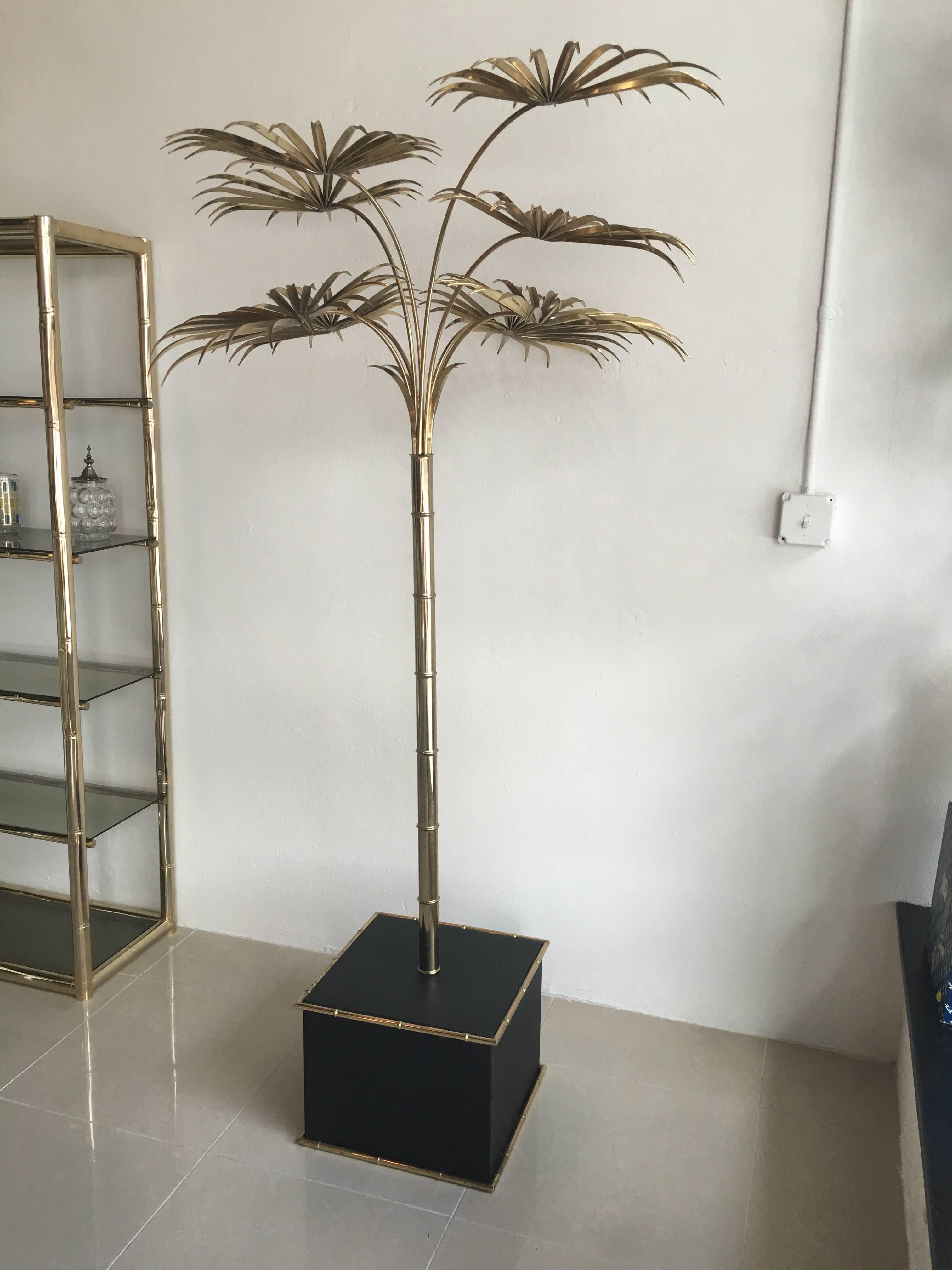 Italian Gold Palm Tree Metal Faux Bamboo Plant Brass Pot Statue Palm Beach In Excellent Condition In West Palm Beach, FL