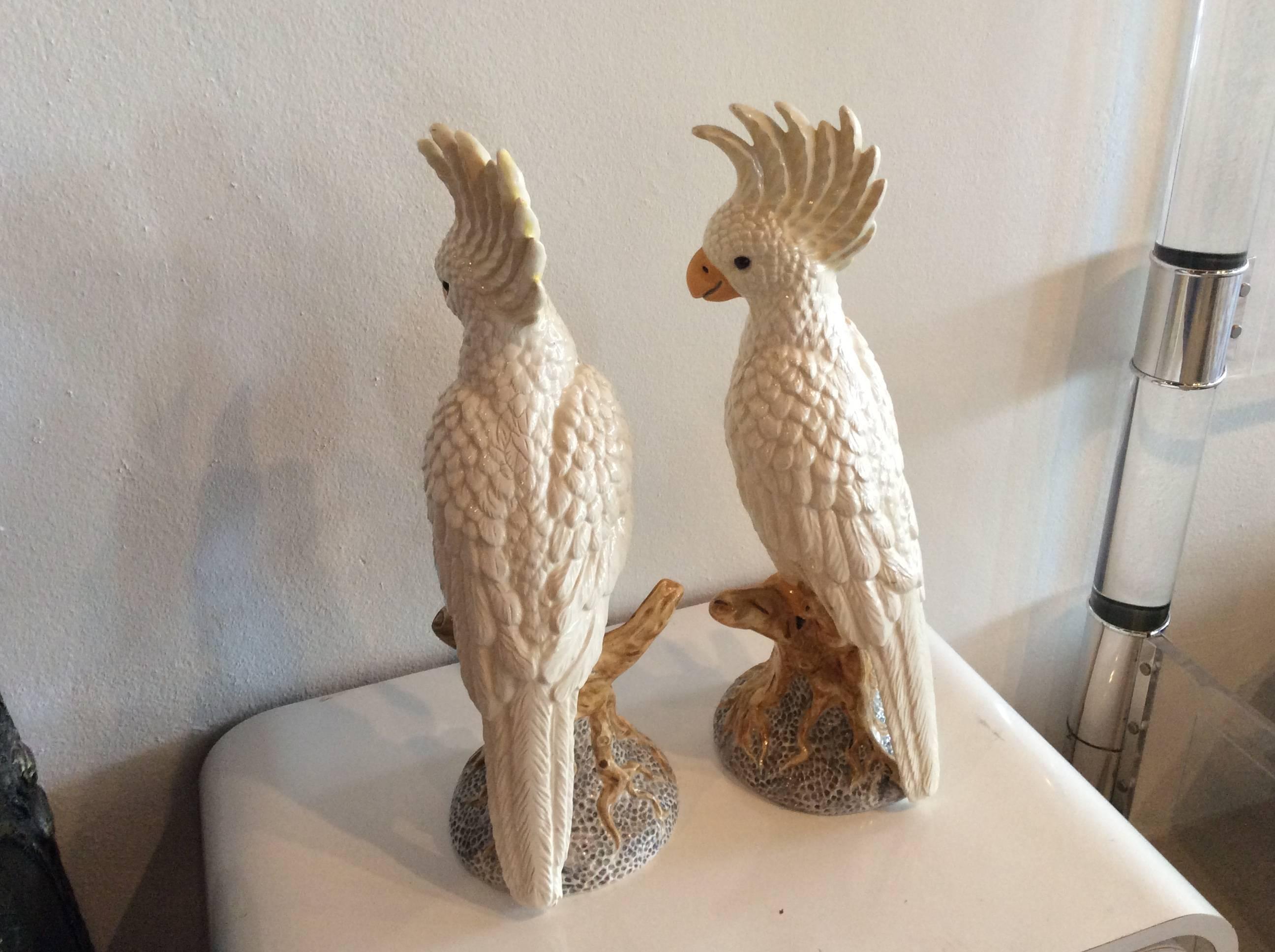 Mid-20th Century Pair of Vintage Italian Bird Cockatoo Statues Ceramic Hollywood Regency