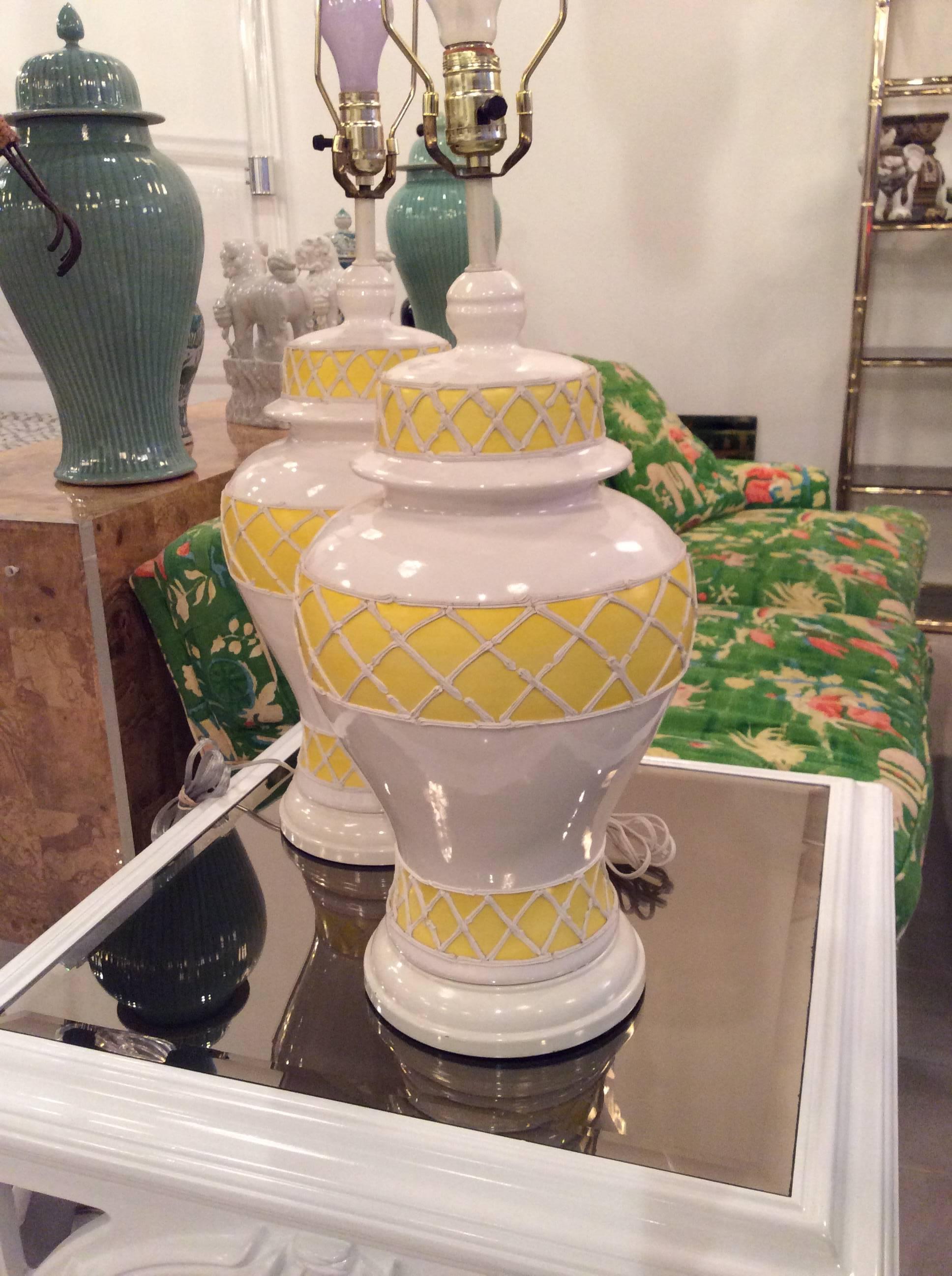 Large Vintage Ginger Jar Icing Table Lamps Pair in Ceramic Yellow, Palm Beach 1