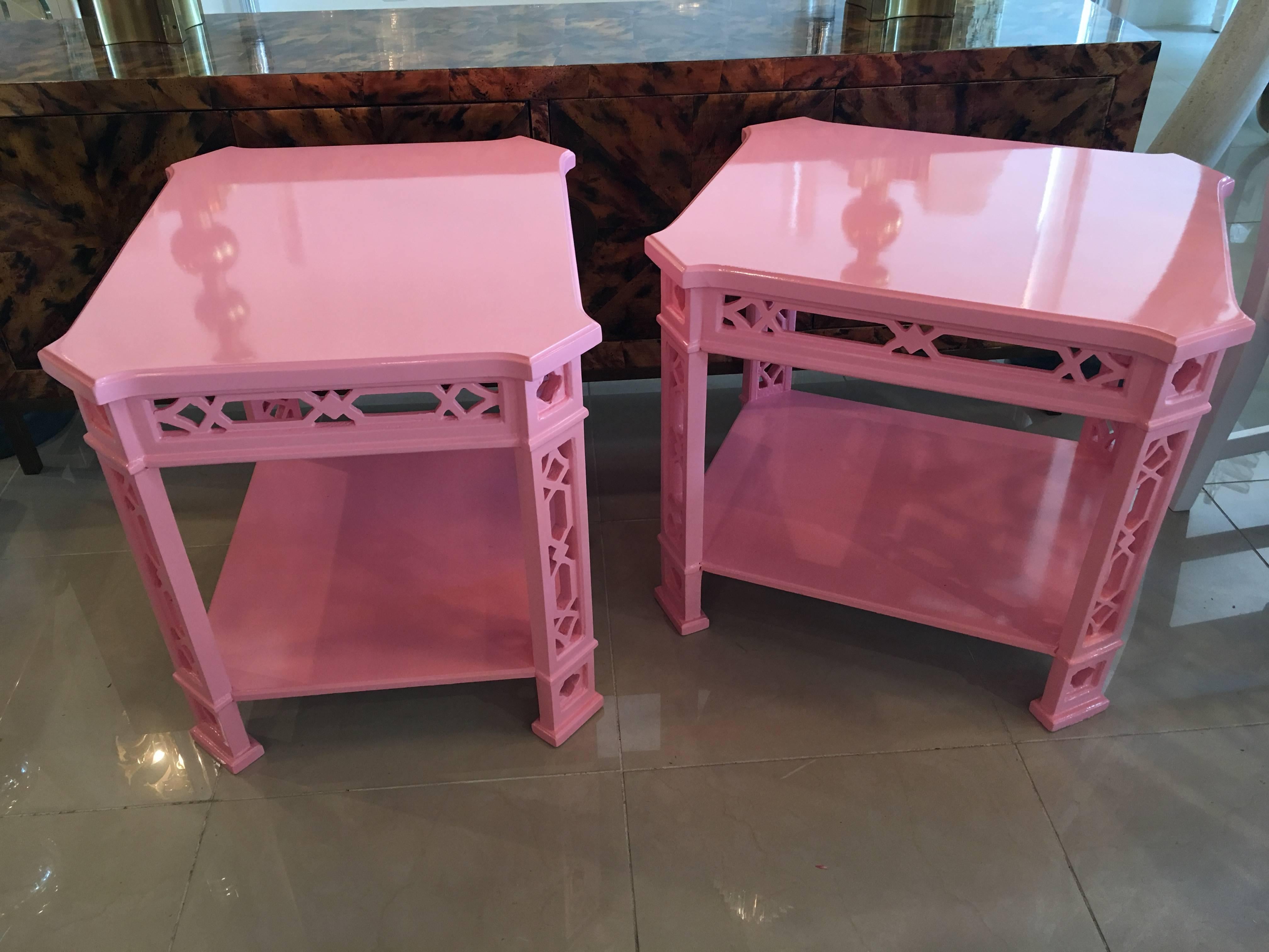 Hollywood Regency Pair of Coral Pink End Side Tables Lacquered Fretwork Fret Chinese Chippendale