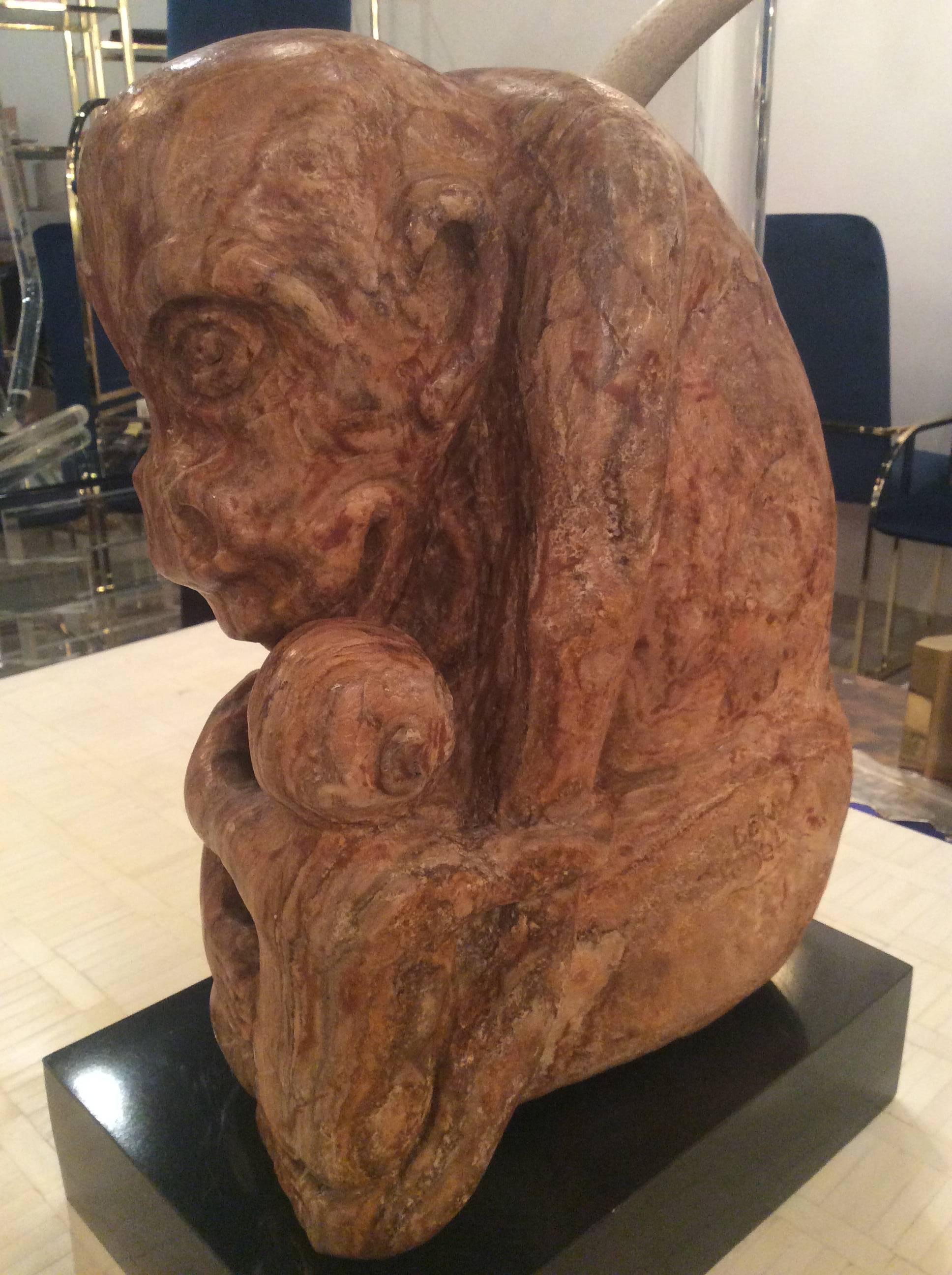 Stone Rock Carved Monkey Mother and Baby Gorilla Statue Signed LEW Siegel In Good Condition For Sale In West Palm Beach, FL