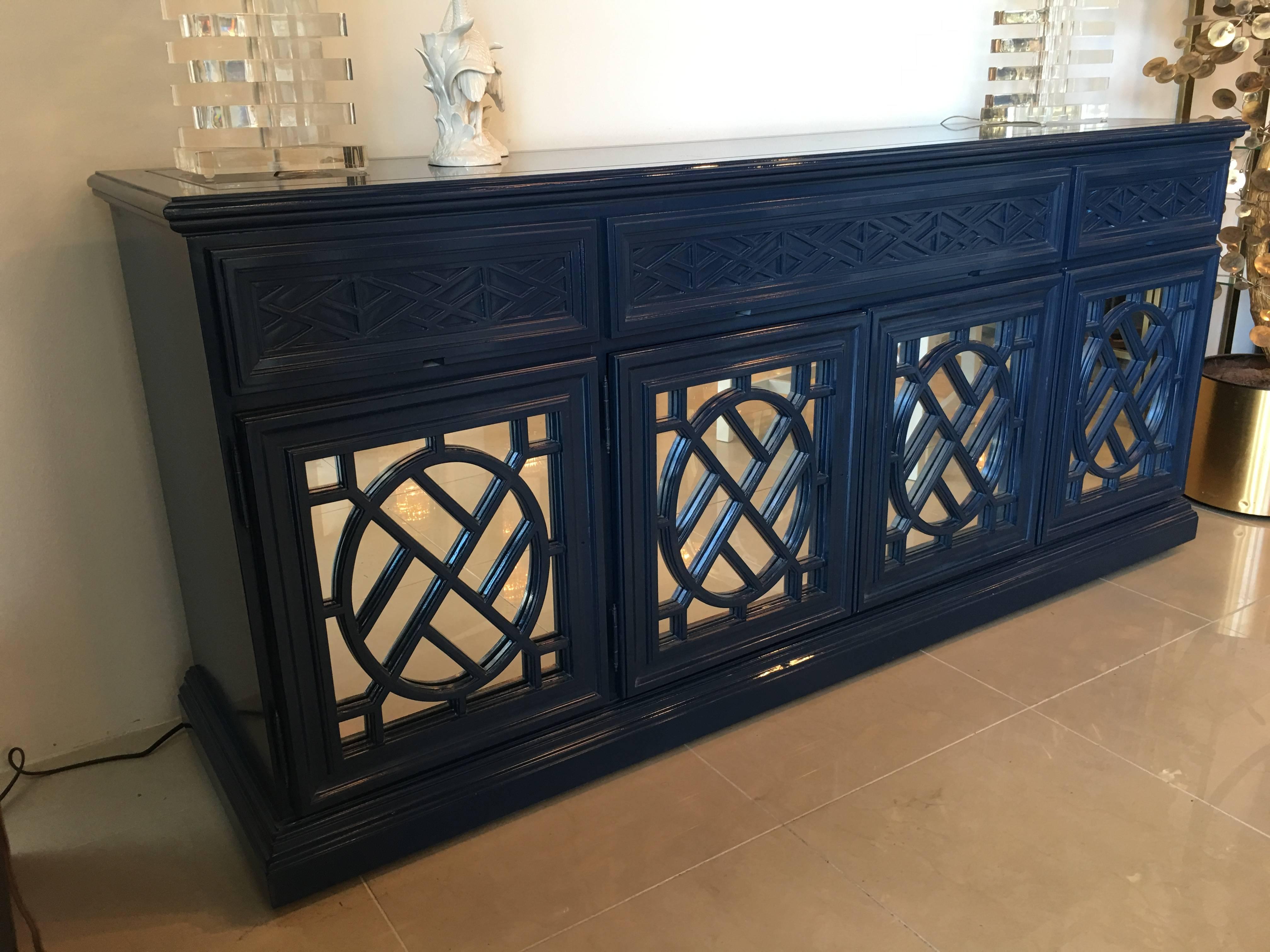 Late 20th Century Chinese Chippendale Fretwork Credenza Sideboard Buffet Newly Lacquered Mirrored