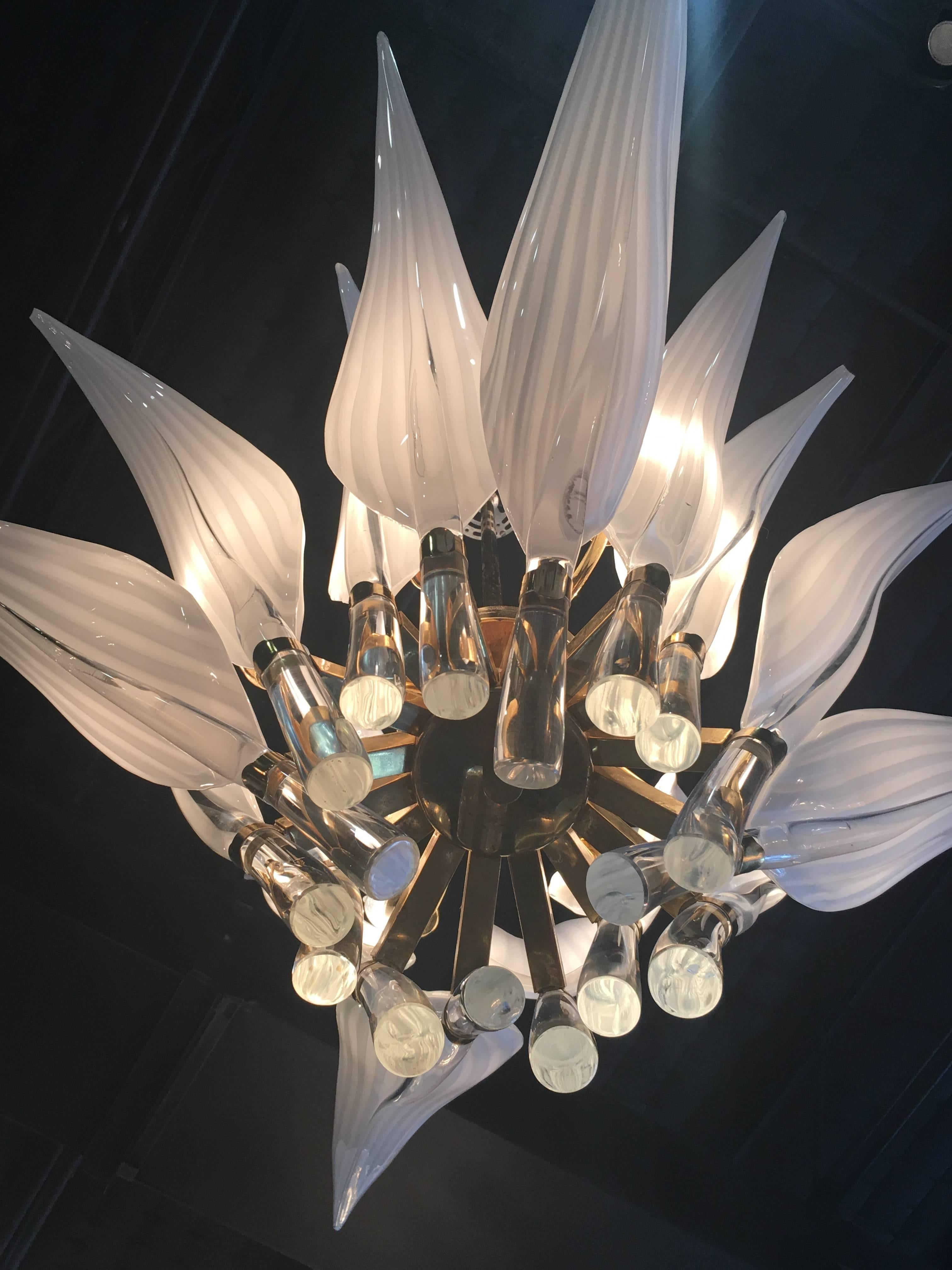 Mid-20th Century Murano Glass and Brass Italian Chandelier Leaf Leaves Vintage Tropical Large
