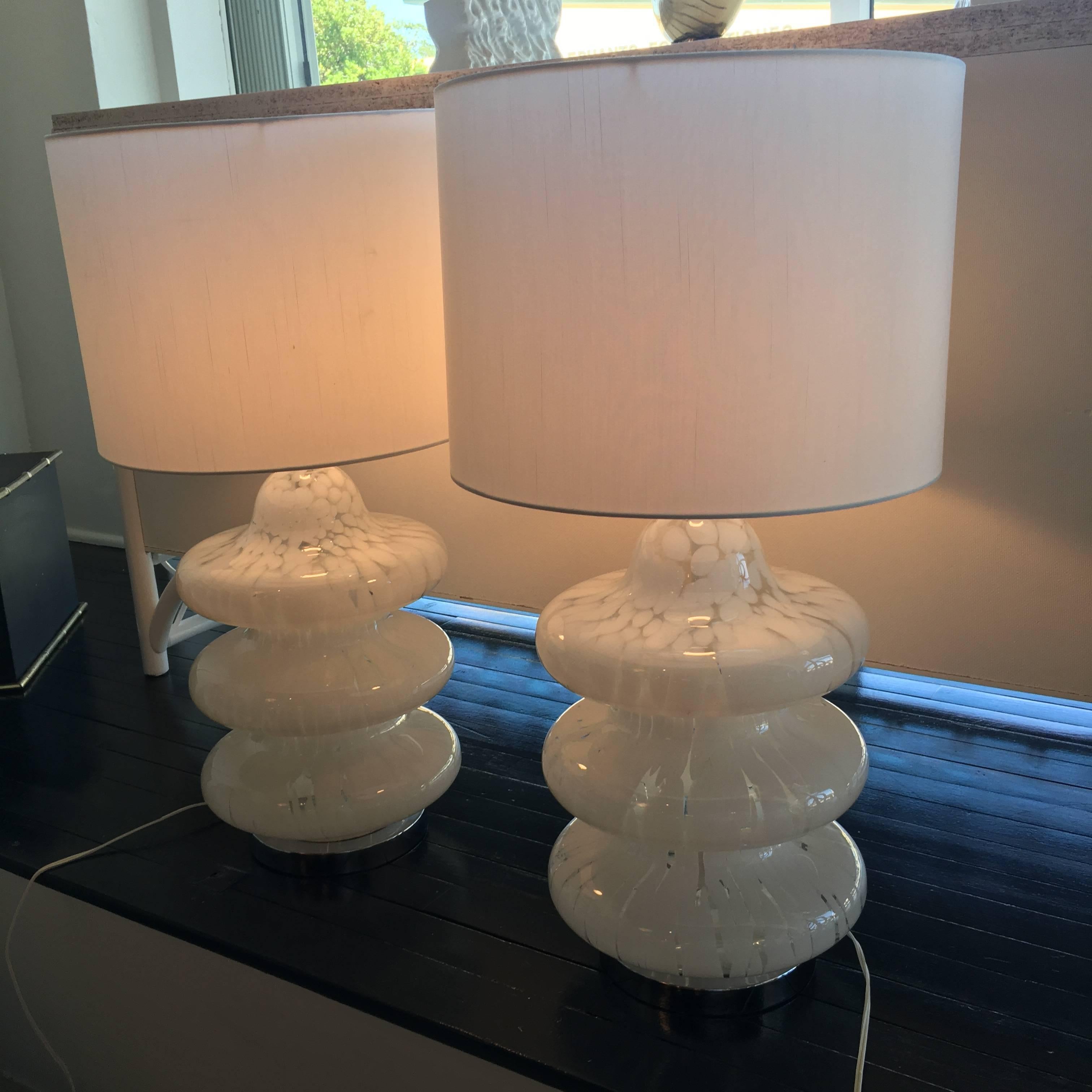 Pair of Murano Three-Tier Mottled Glass Table Lamps, Chrome Hollywood Regency 3