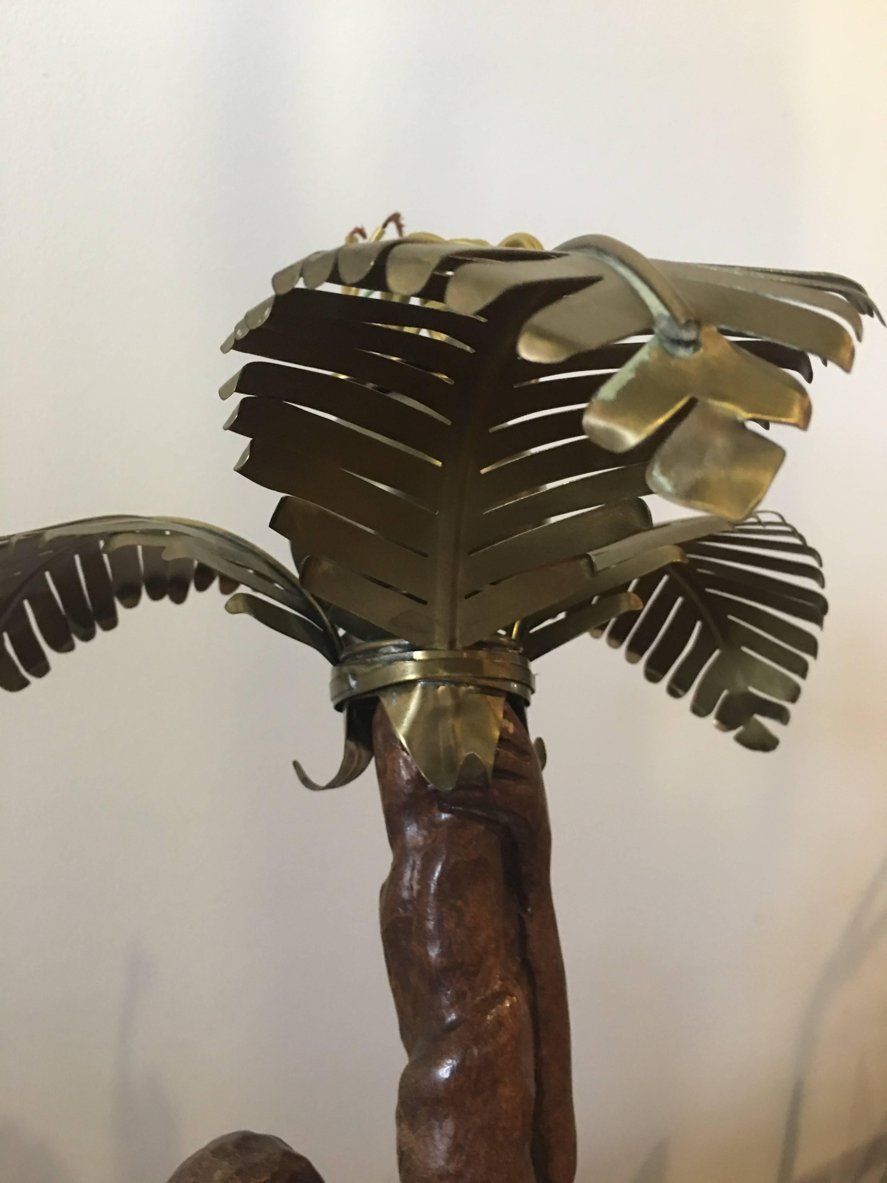 Monkey and Brass Palm Frond Leaf Tree Six-Light Chandelier Tropical Palm Beach In Good Condition For Sale In West Palm Beach, FL