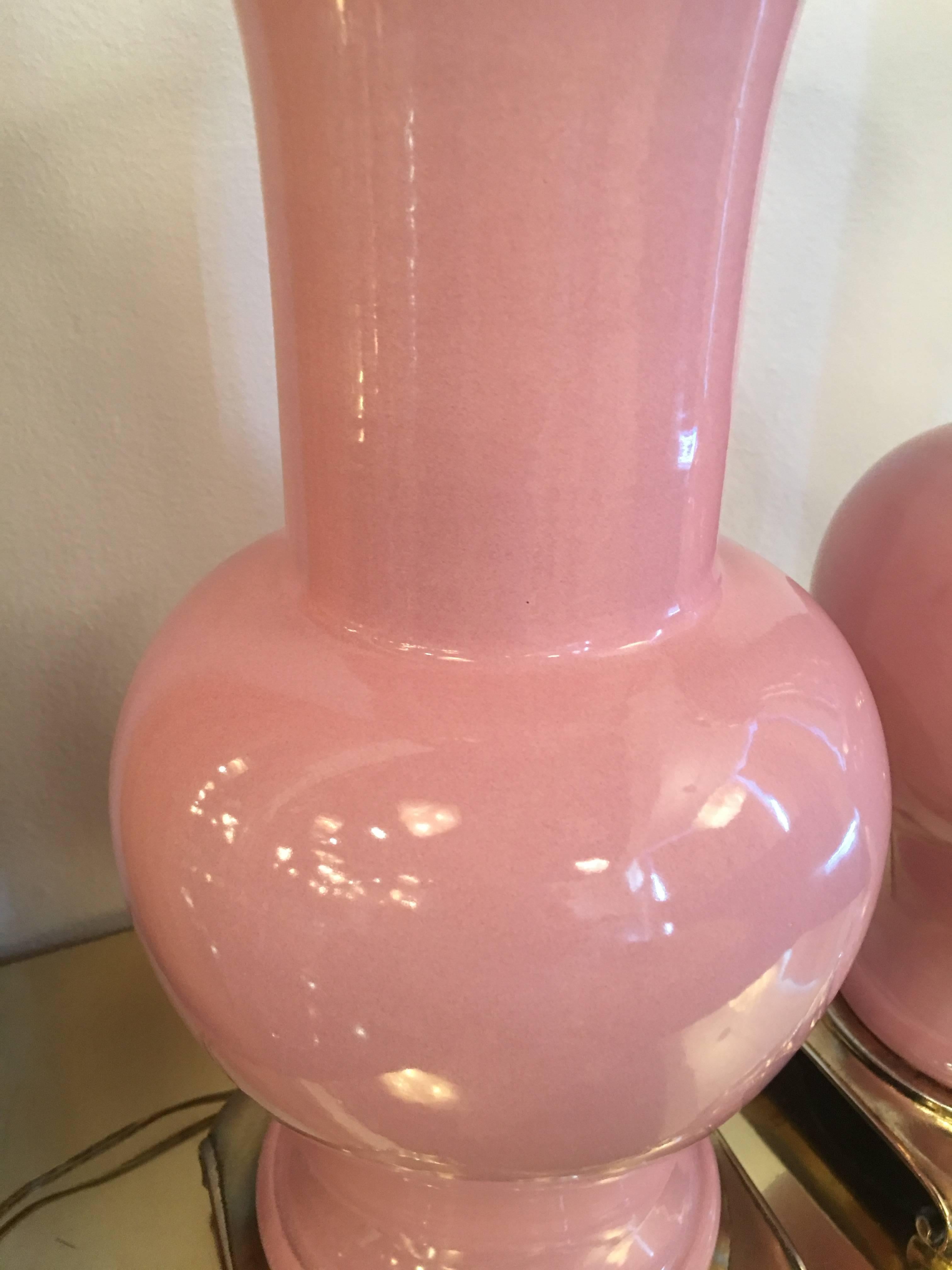 Pair of Pink Ceramic and Brass Table Lamps from Breakers Hotel in Palm Beach In Good Condition In West Palm Beach, FL