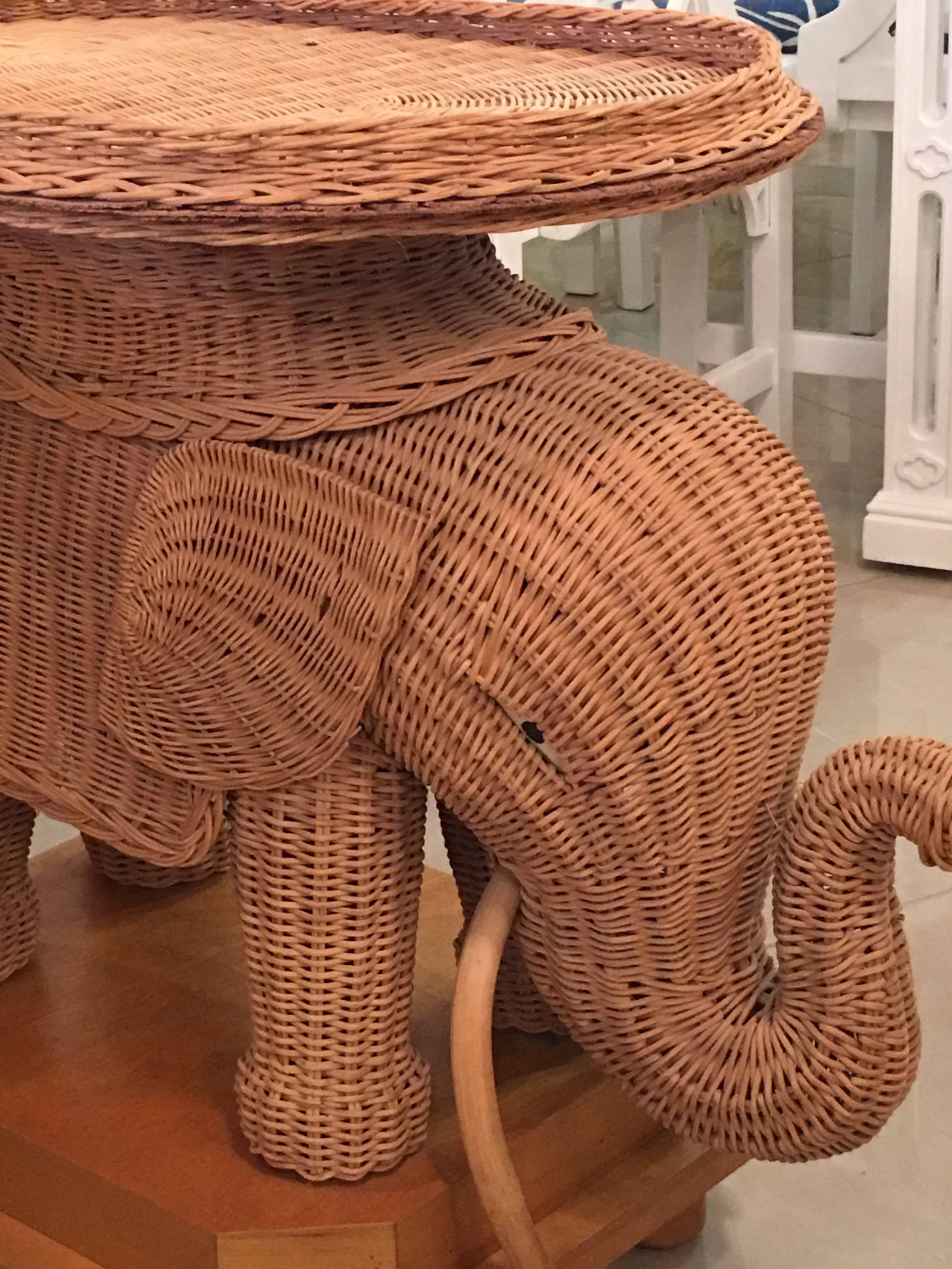Mid-20th Century Pair of Wicker Elephant Garden Stool Stands End Side Tables Palm Beach