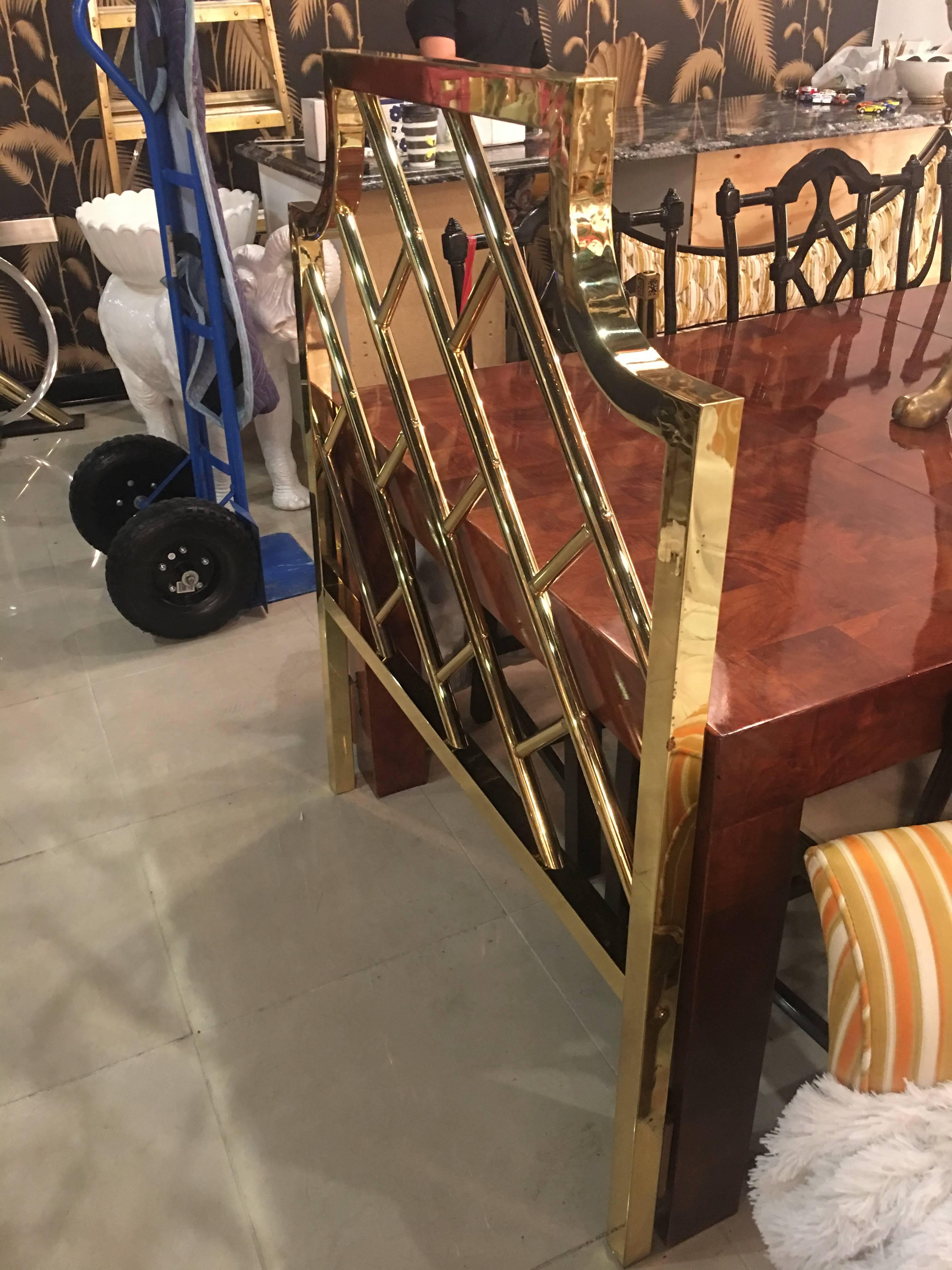 Ottone Testiera Chippendale Cinese in ottone per gemelli Hollywood Regency in vendita