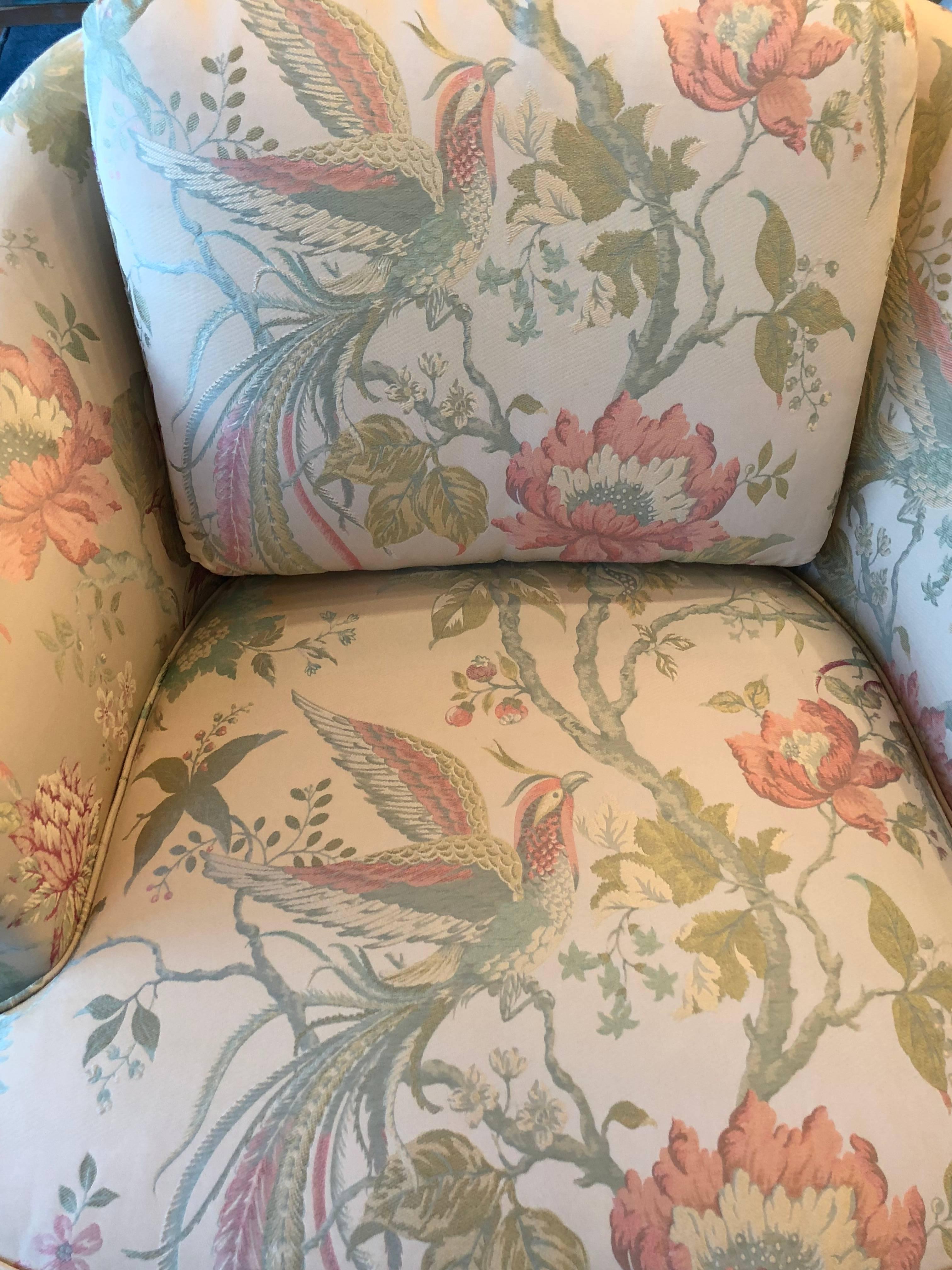 Hollywood Regency Pair of Vintage Club Tropical Birds Lounge Armchairs Arm Chairs Chinoiserie