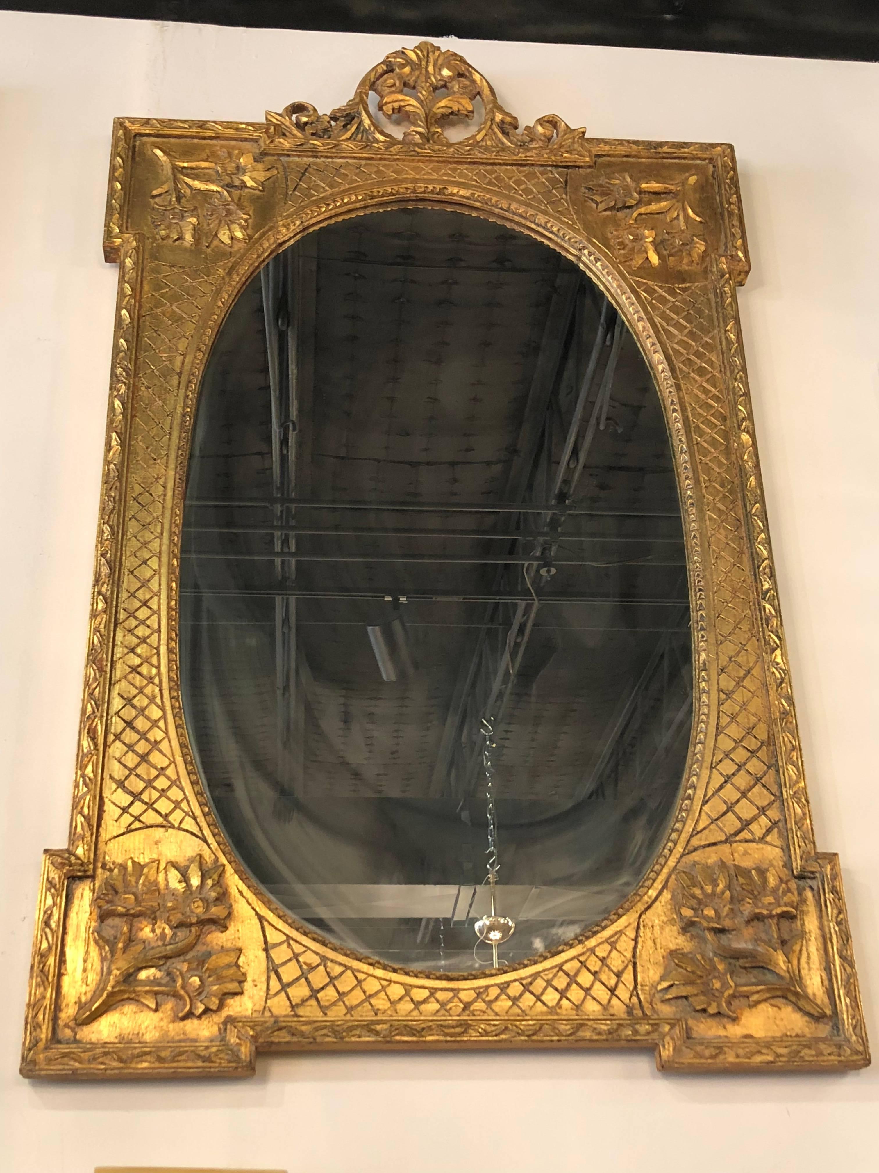 Vintage Ornate Floral Wall Mirror French Gold In Good Condition For Sale In West Palm Beach, FL