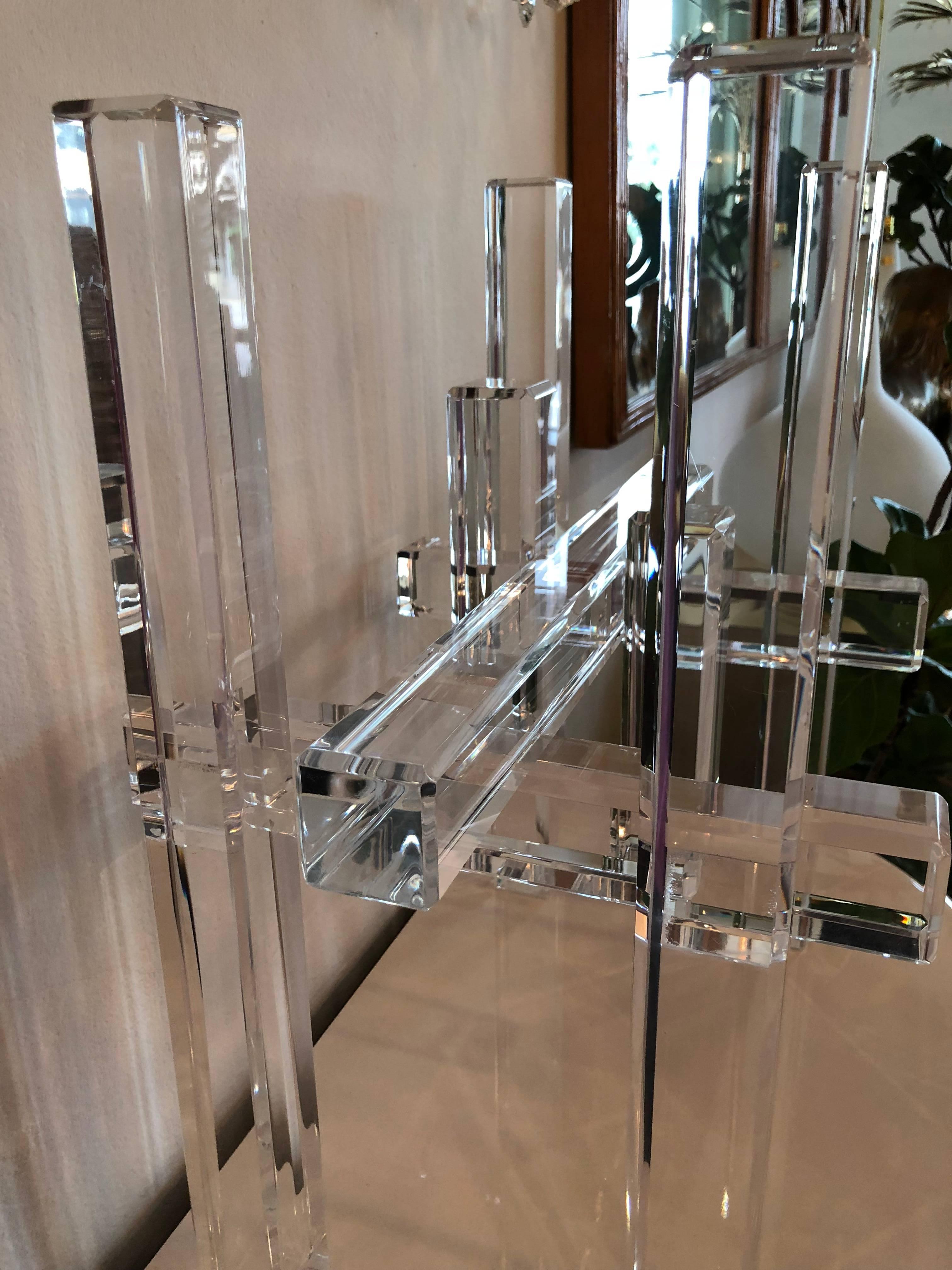 Lucite Skyscraper End Side Table Architectural Column Hollywood Regency In Excellent Condition For Sale In West Palm Beach, FL