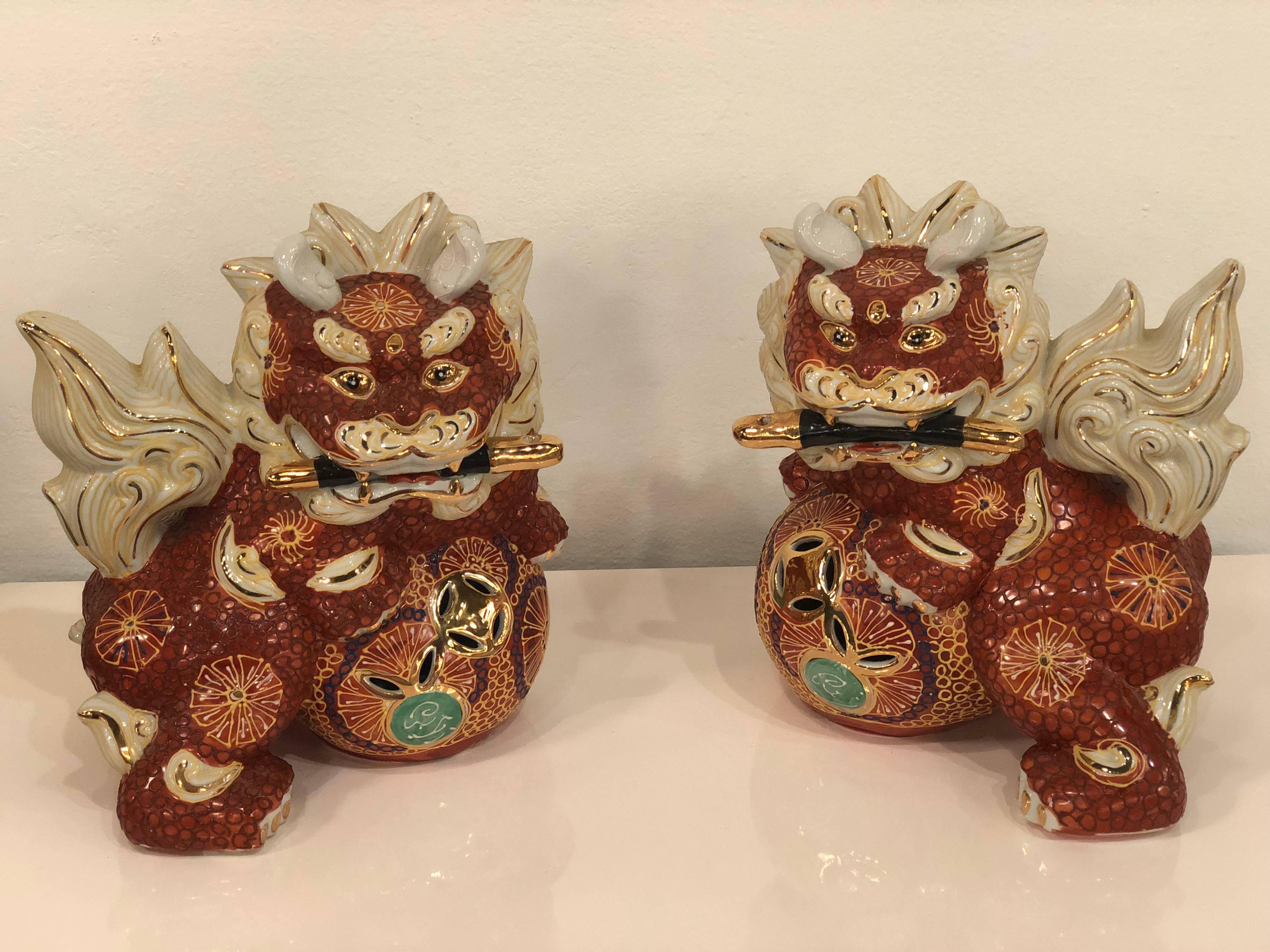 Japanese Pair of Foo Dogs Made in Japan Chinoiserie Vintage