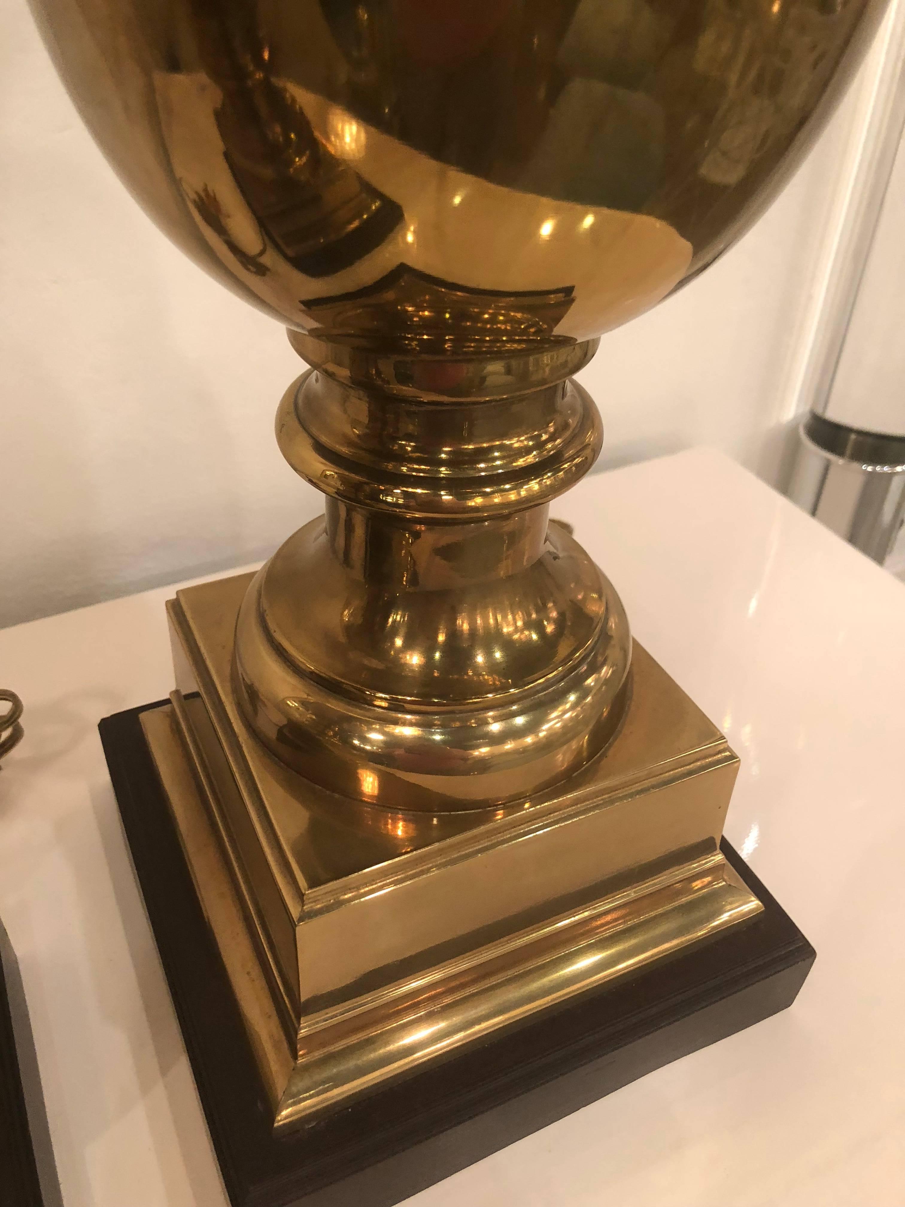 Vintage Pair of Ethan Allen Brass Urn Table Lamps Hollywood Regency 2