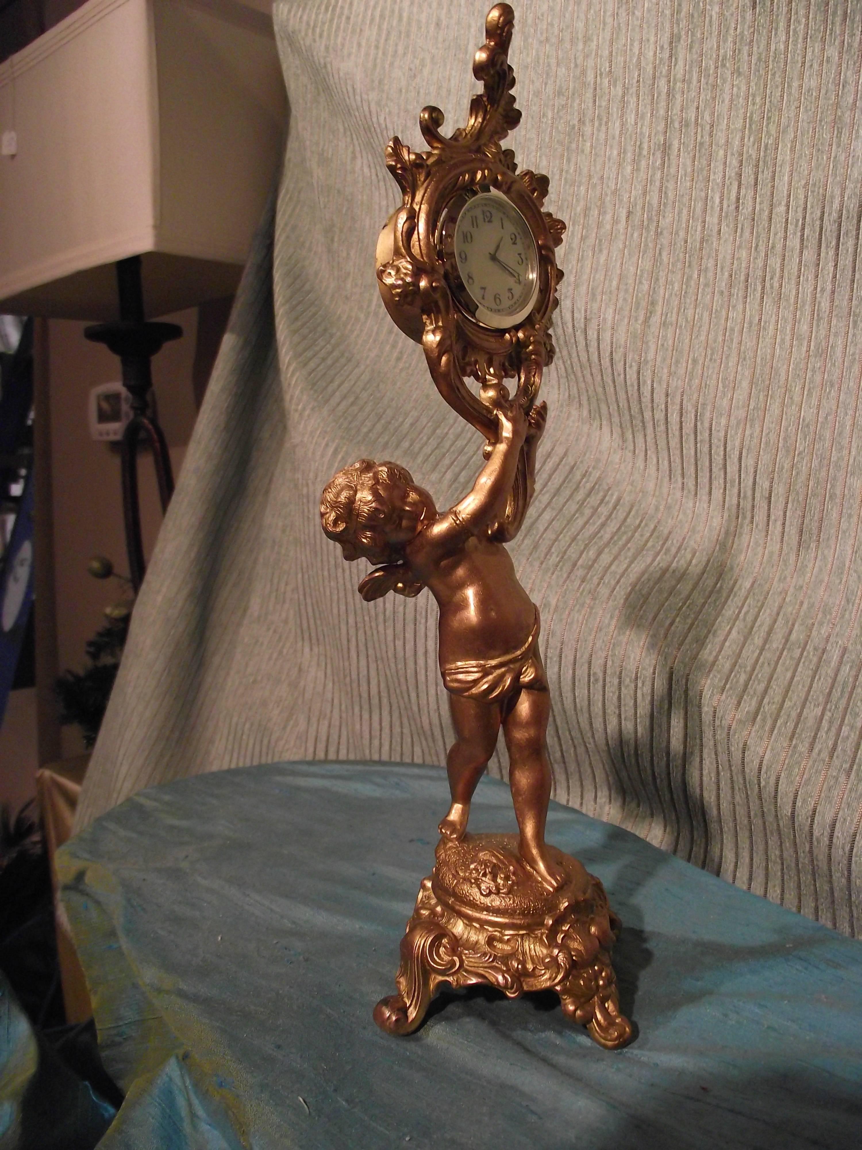 Antique Cherub Clock Case with Battery Clock, Desk Accessory, Valentine gift In Good Condition In Harrisburg, PA