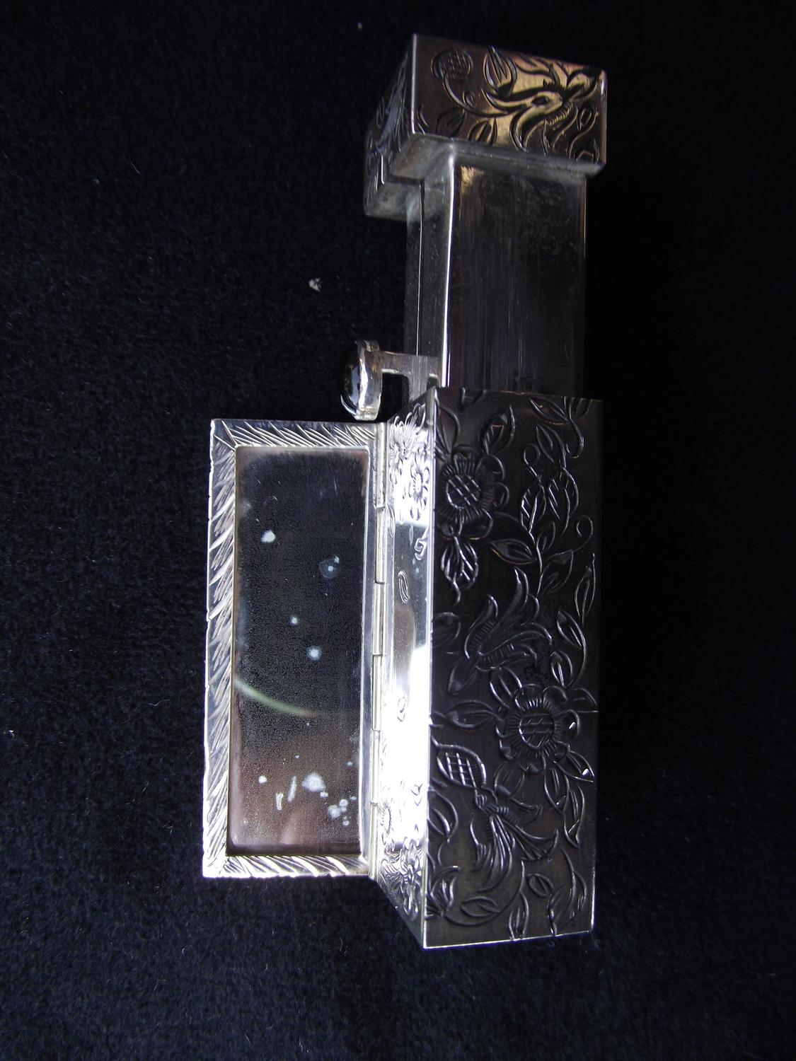 Sterling Silver Lipstick Case with Pop Up Mirror from the 1930s For