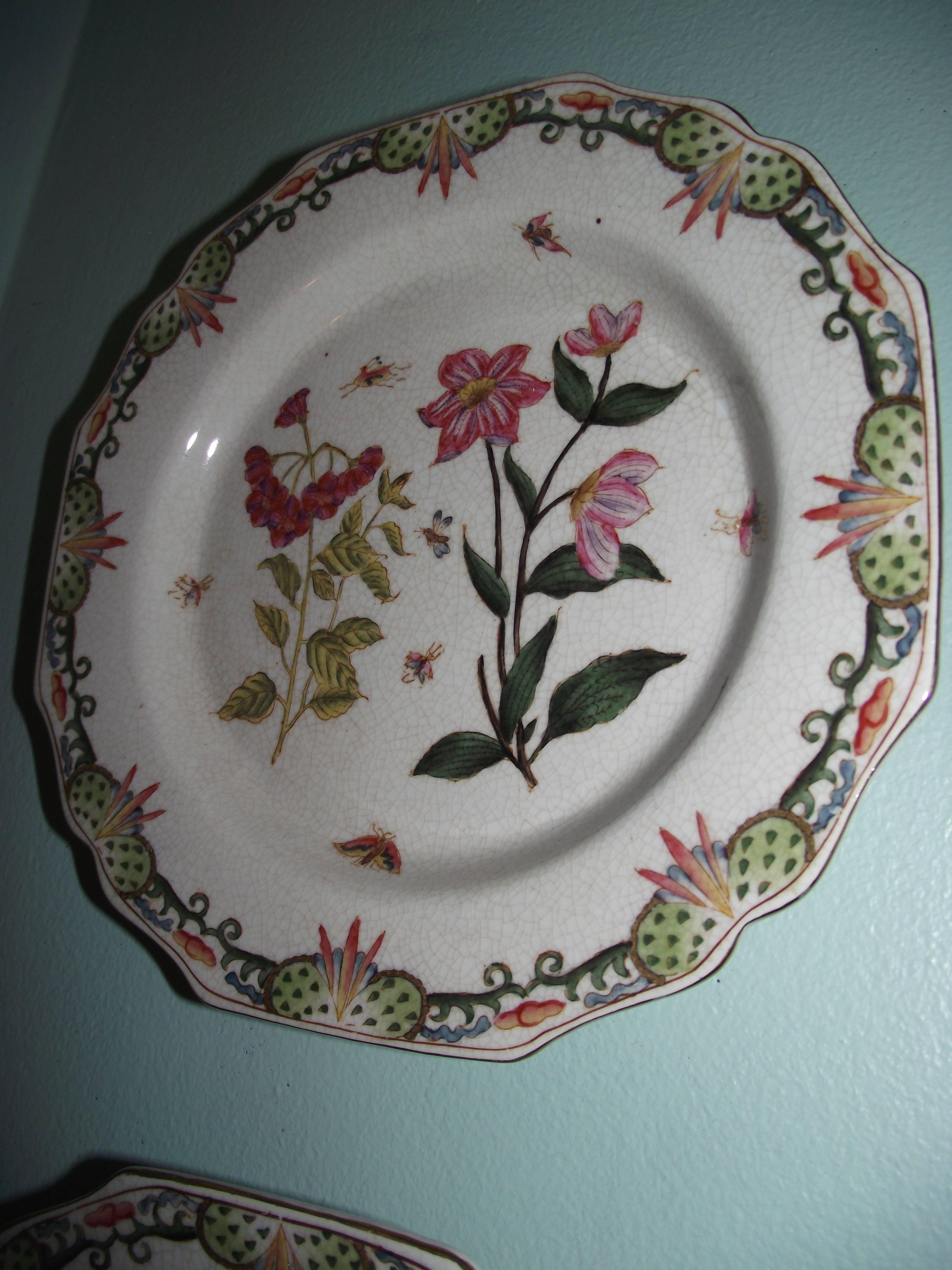 Decorative Plates, Set of Five Transferware Plates In Excellent Condition For Sale In Harrisburg, PA