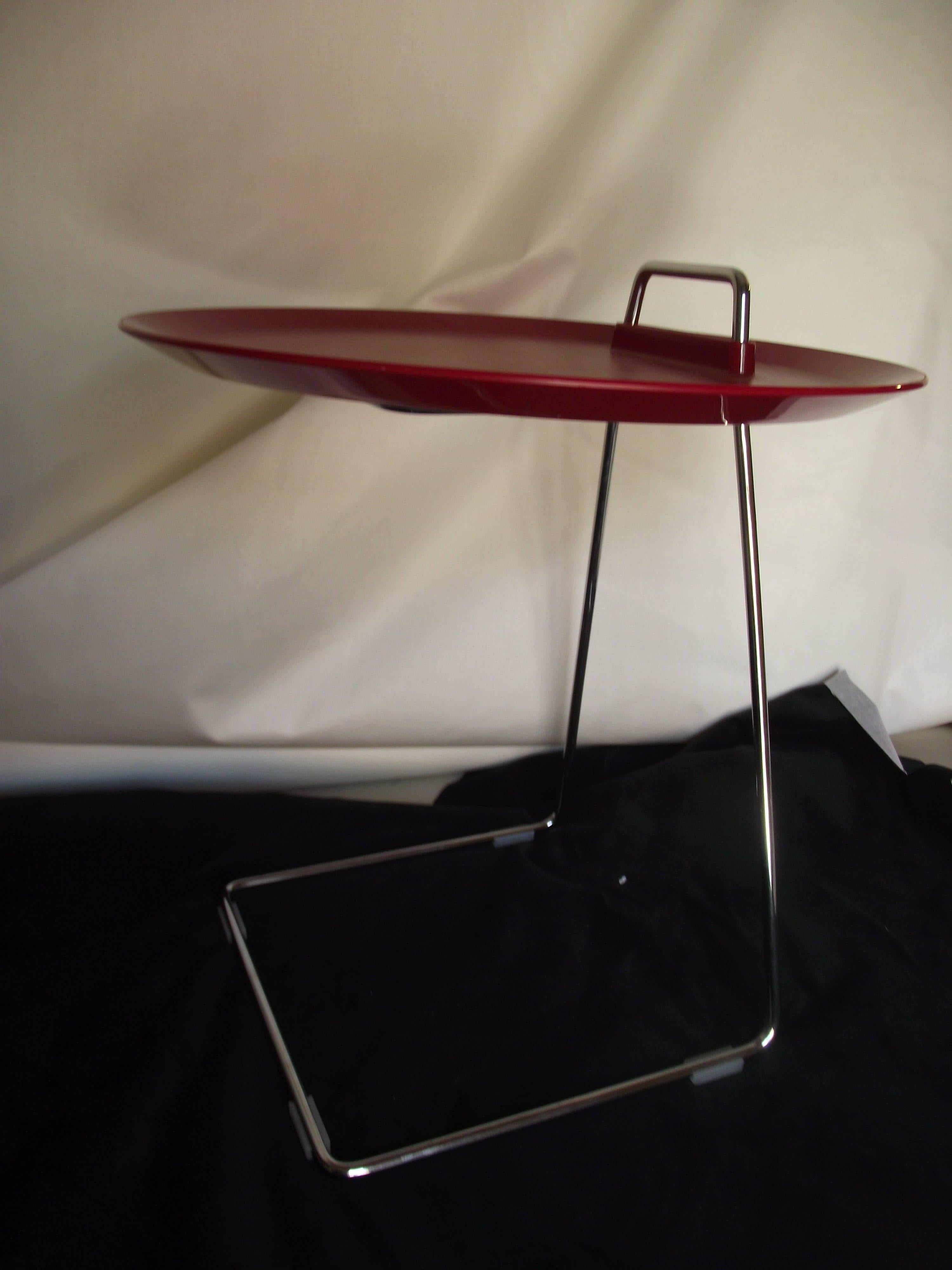 Cool modern design tray table.