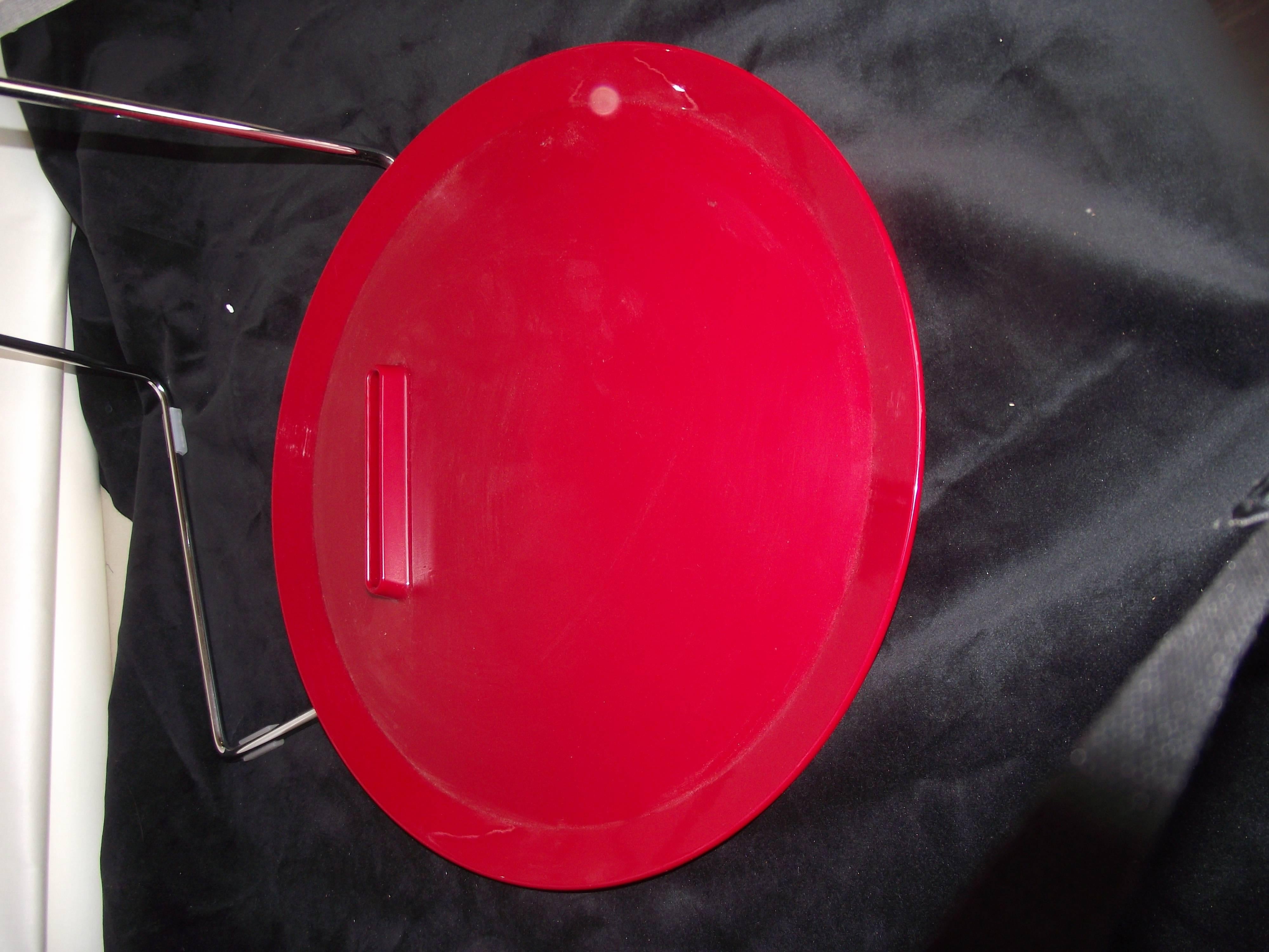 Taiwanese Studio Domo Tray Table