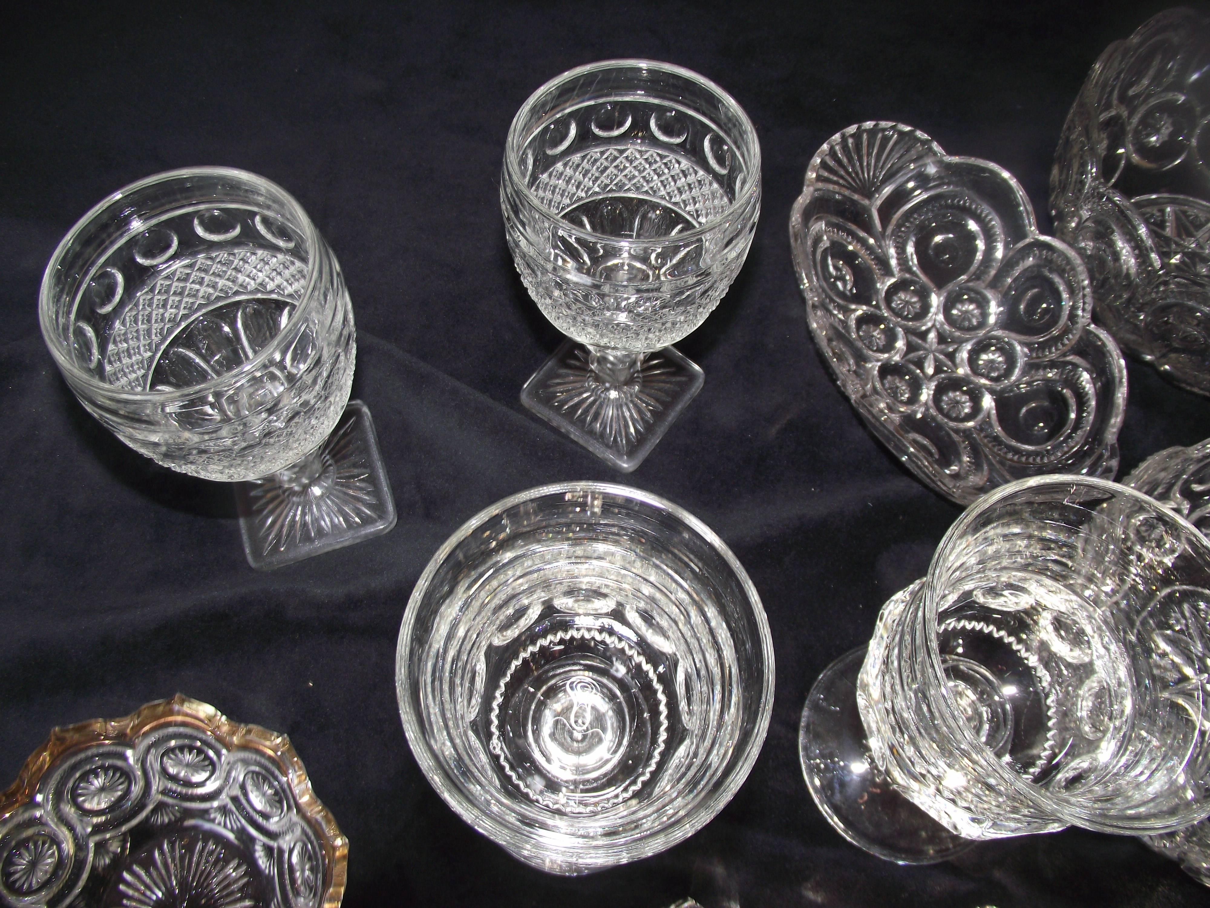Group of Pressed Glass Serving Pieces In Good Condition For Sale In Harrisburg, PA