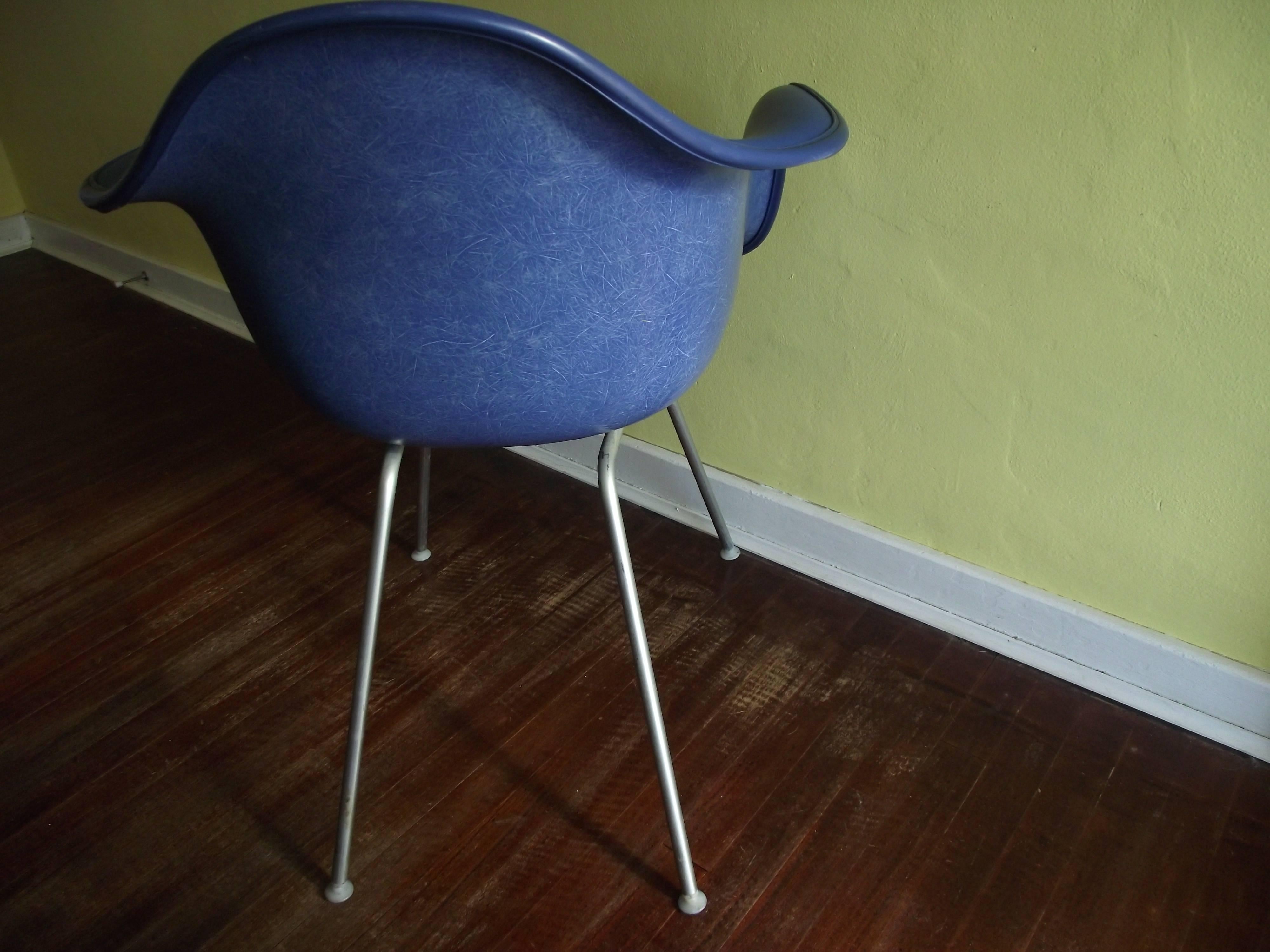 Mid-Century Modern Eames LAX Lounge Armchair by Herman Miller Upholstered in Blue Naugahyde  For Sale