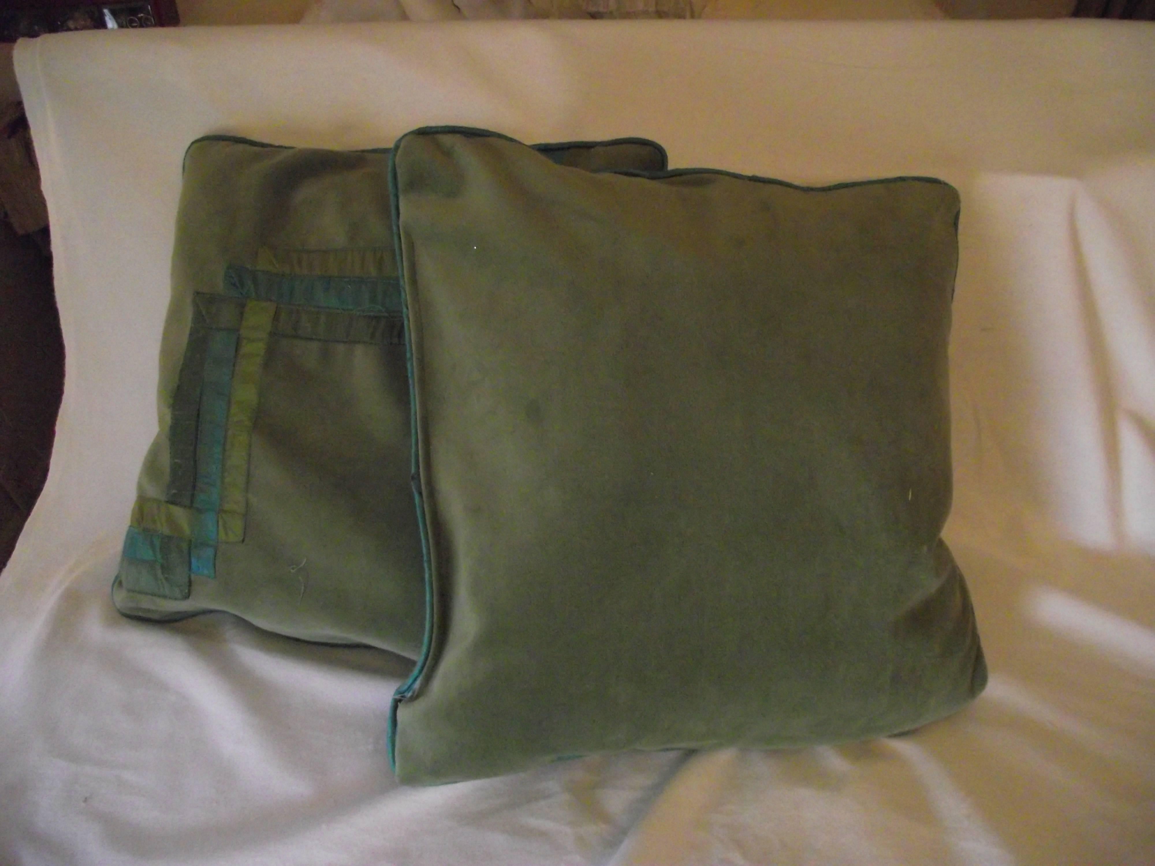 American Art Deco Throw Pillows, Original Design in Light Green Velvet with Silk Decorate For Sale