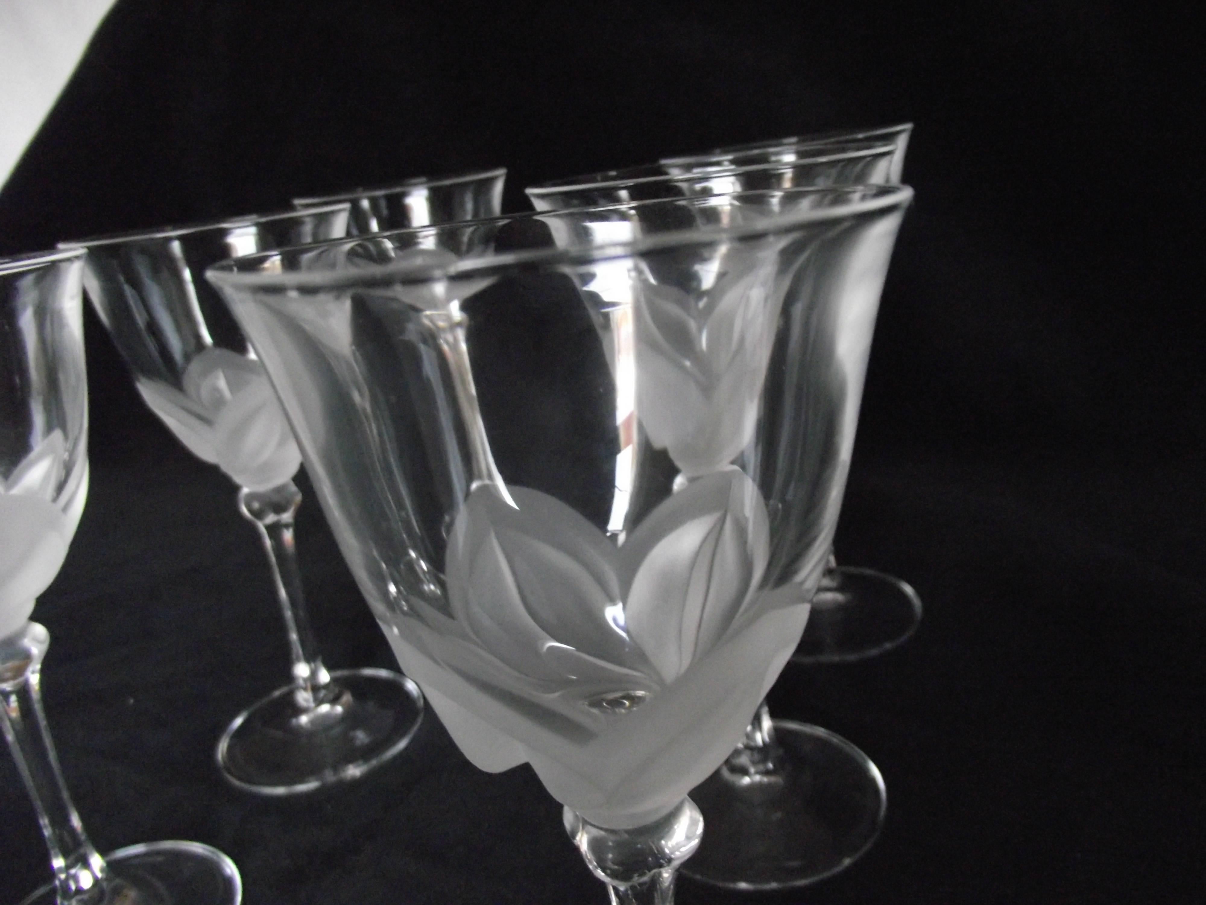 Crystal Wine Glasses, Signed J.G Duran, Florence Pattern Wine Glasses In Excellent Condition For Sale In Harrisburg, PA