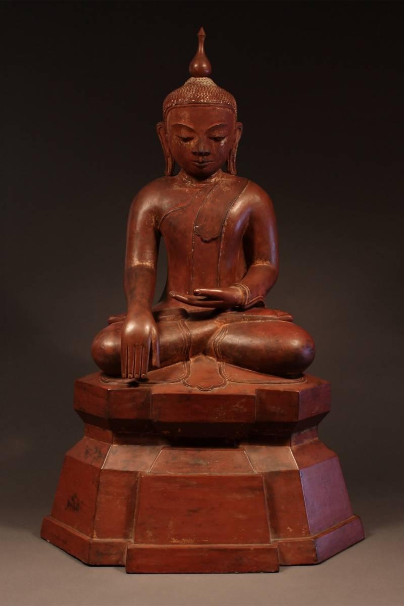 19th Century Hollow Lacquer Seated Buddha, Burma (Myanmar)

The crafting of hollow lacquer Buddha statues using centuries old methods is a dying art in Burma due to the immense amount of time required to create them. The dry lacquer technique known