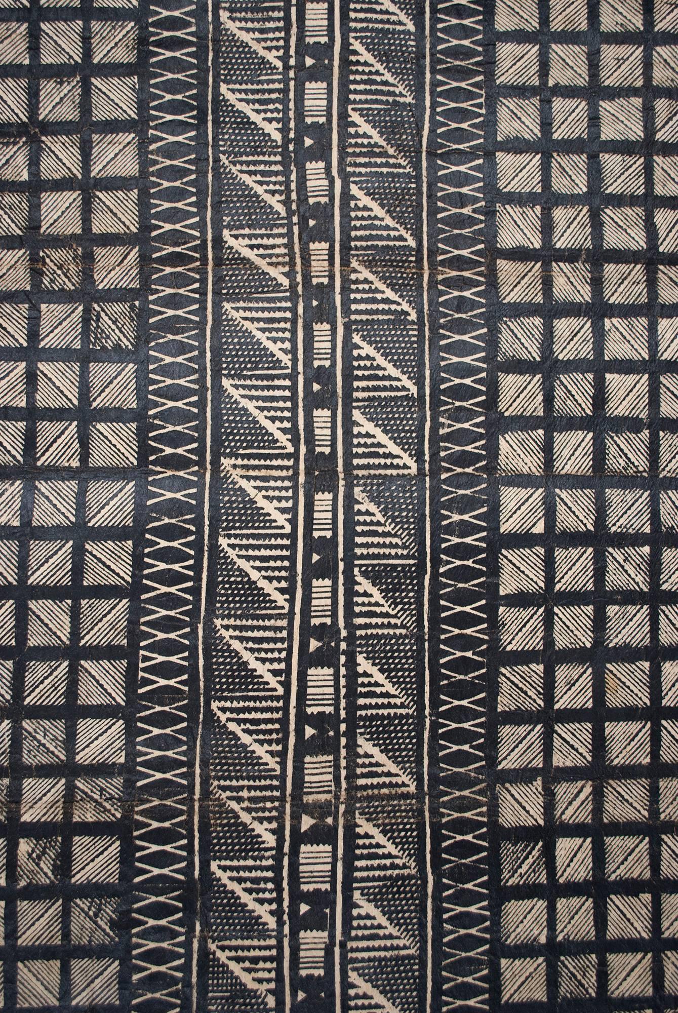 Tapa cloth made from mulberry fiber with natural pigments, Fiji, mid-20th century.