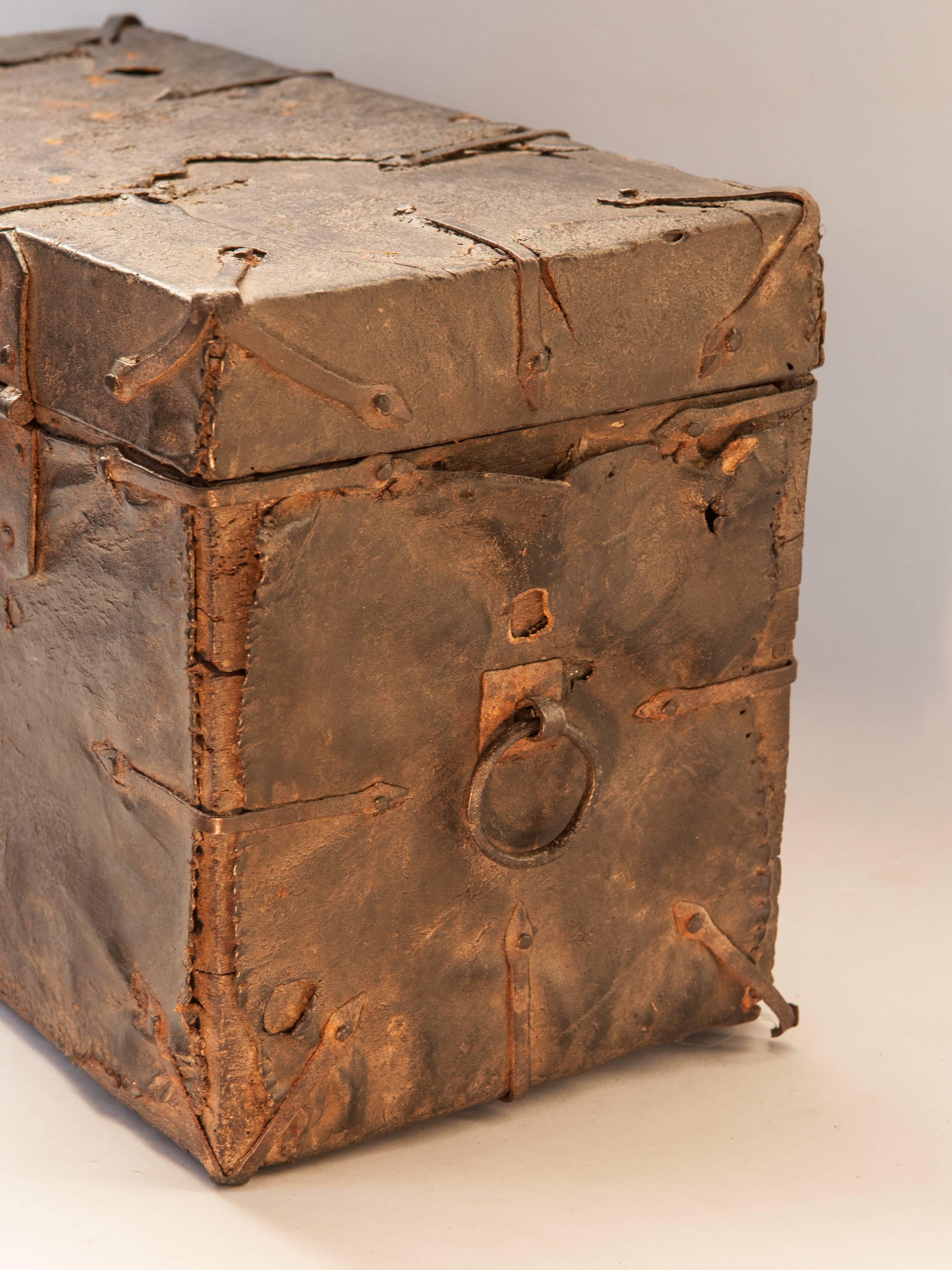 Hand-Crafted Vintage Wooden and Leather Chest from Tibet, Early-Mid 20th Century.