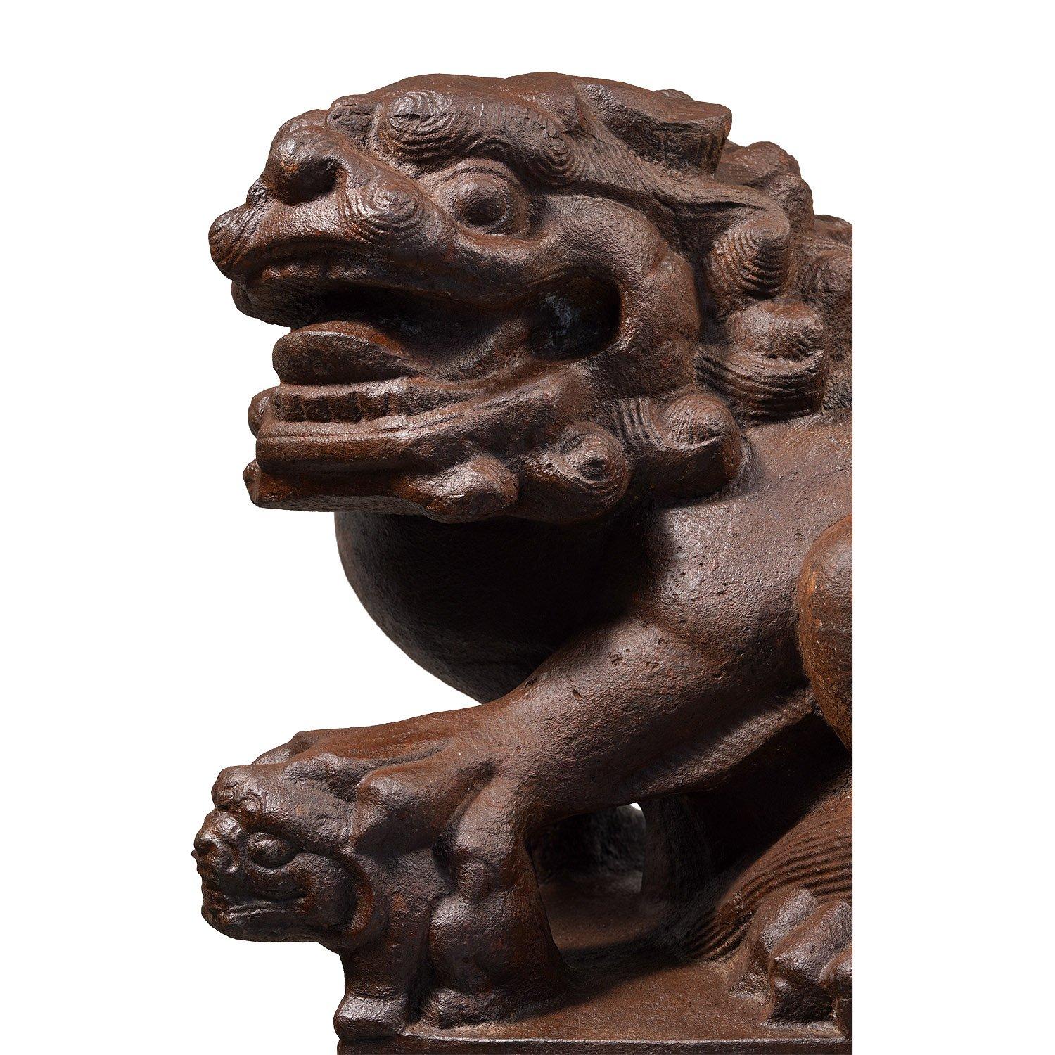 20th Century Large Pair of Chinese Cast Iron Guardian Lions For Sale 2