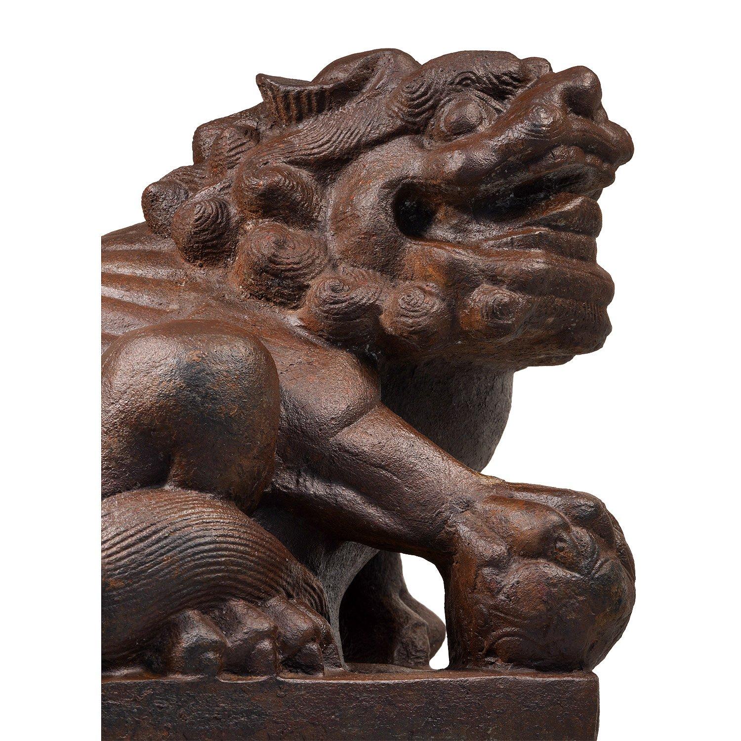 20th Century Large Pair of Chinese Cast Iron Guardian Lions For Sale 3