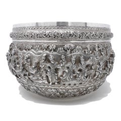 Large Decorative Antique Burmese Repoussé Silver Mahosodha Presentation Bowl