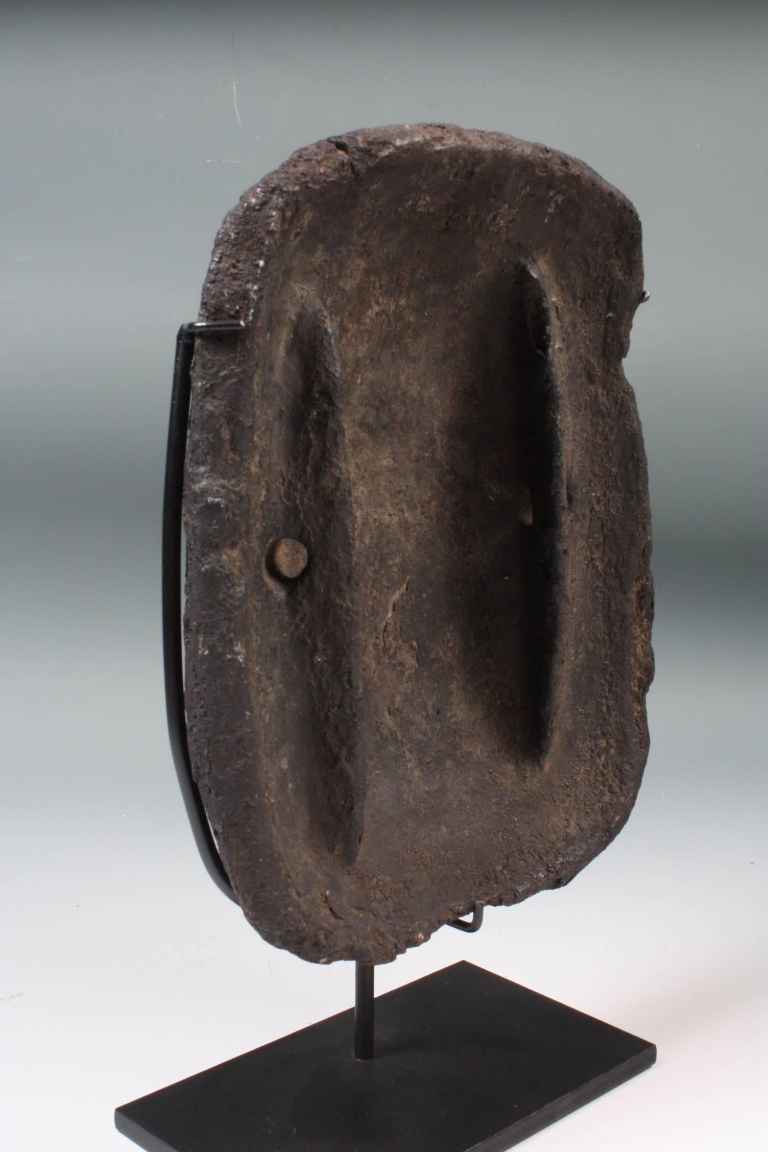 Presented by: Tribalmania Gallery

Ancient Inuit Eskimo stone 