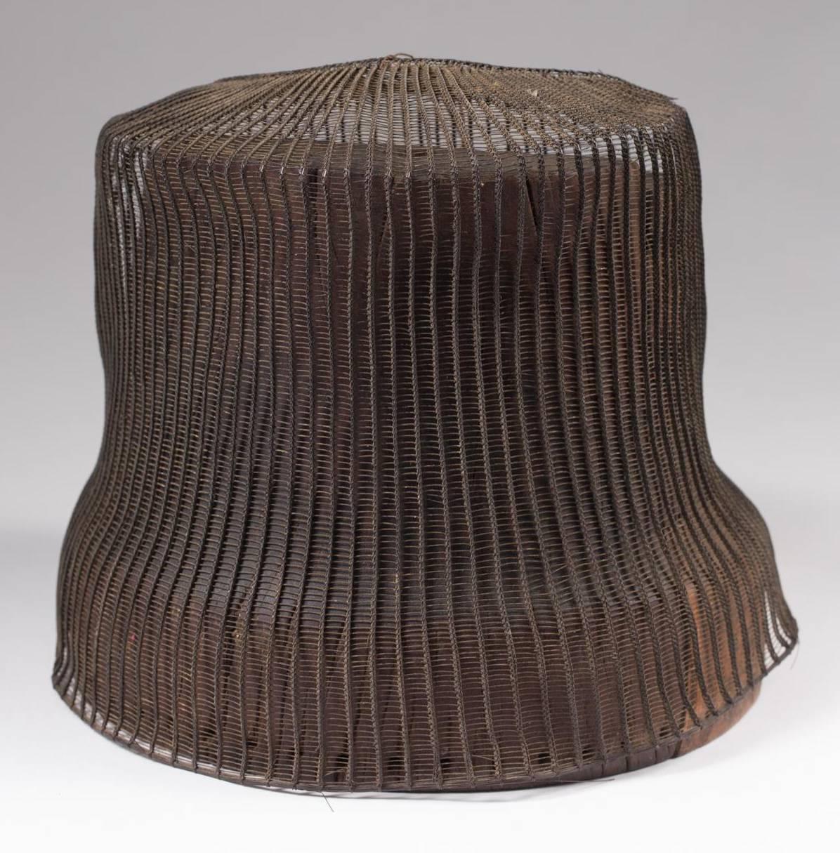 Hand-Knotted Late 19th Century Horse Hair Hat with Original Wood Base, Korea