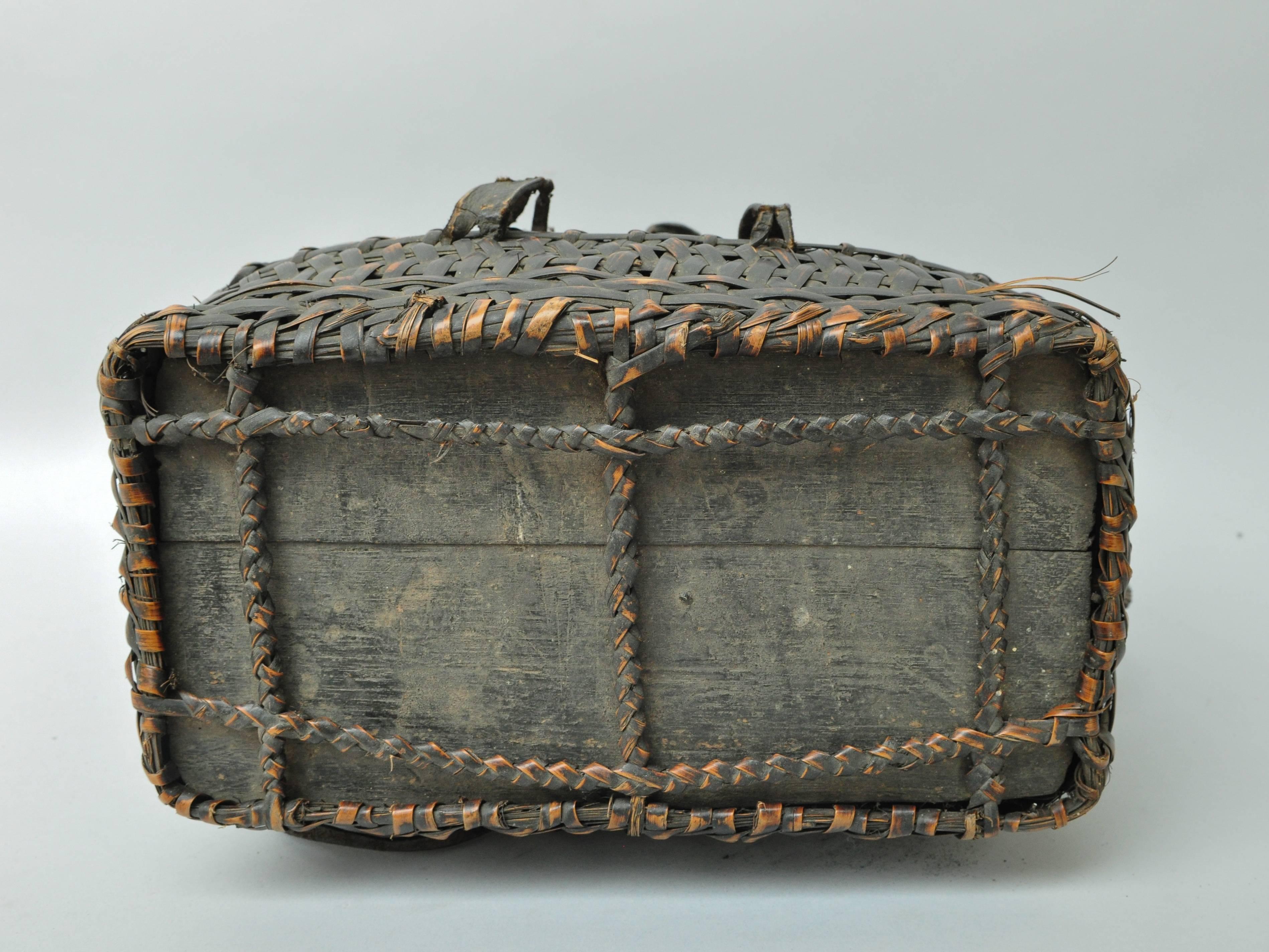 Bamboo Tribal Storage and Carrying Basket with Lid from Bhutan, Mid-Late 20th Century