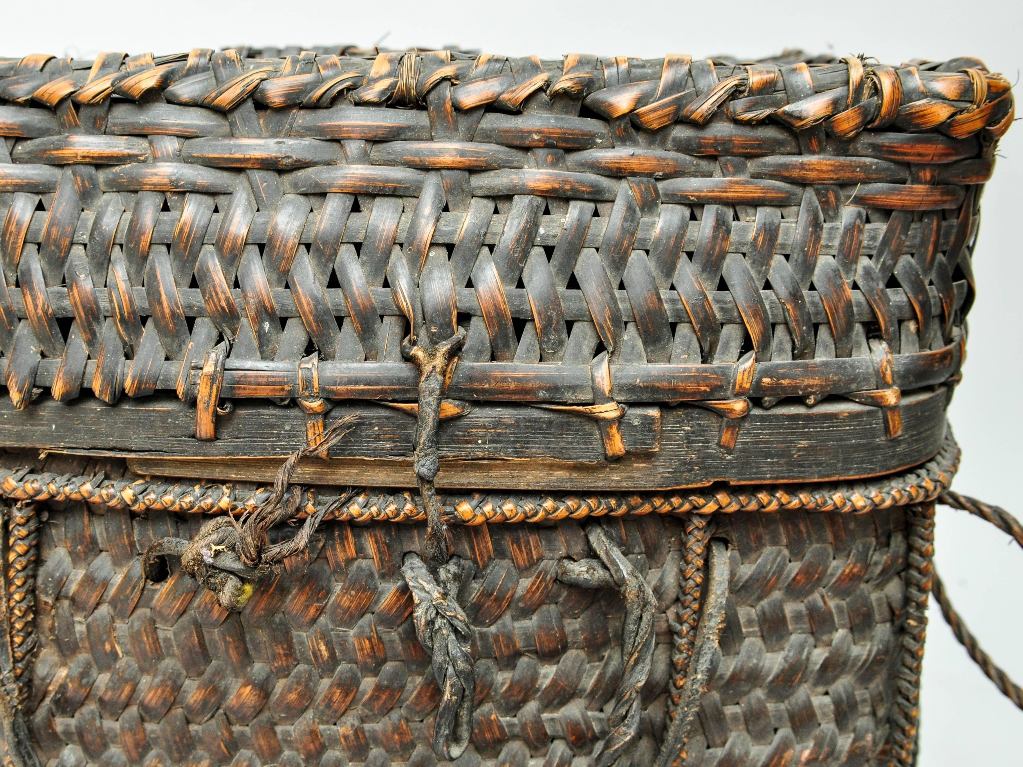 Tribal Storage and Carrying Basket with Lid from Bhutan, Mid-Late 20th Century 1