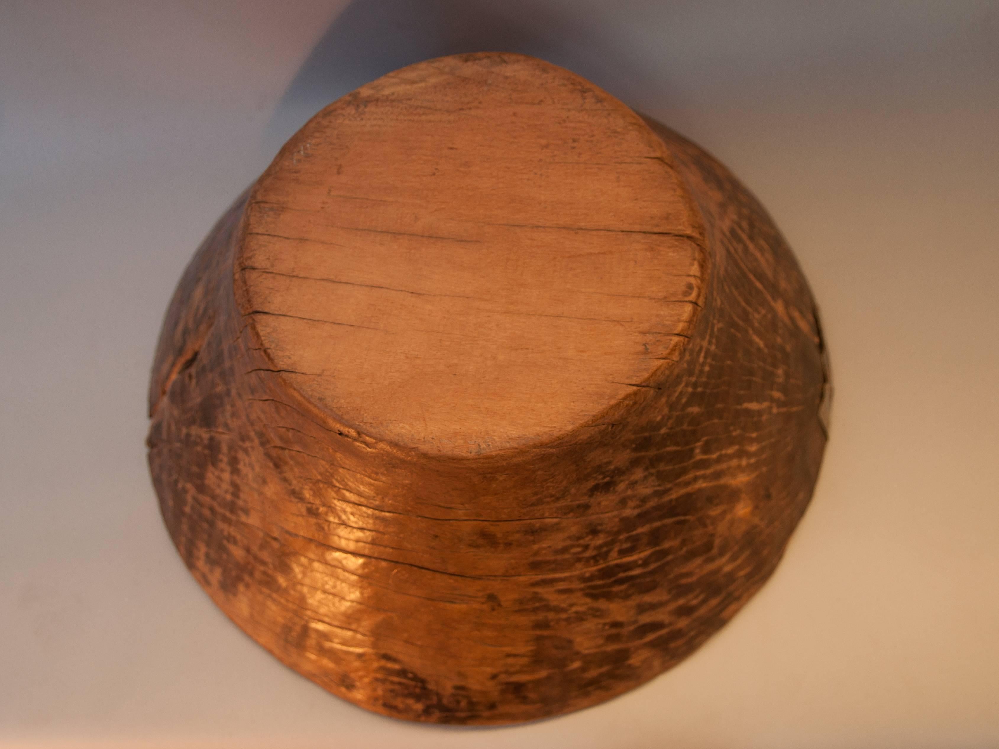 Large Hand Hewn Wooden Bowl, Cirebon, Java, Mid-20th Century, Jackfruit Wood In Distressed Condition In Point Richmond, CA