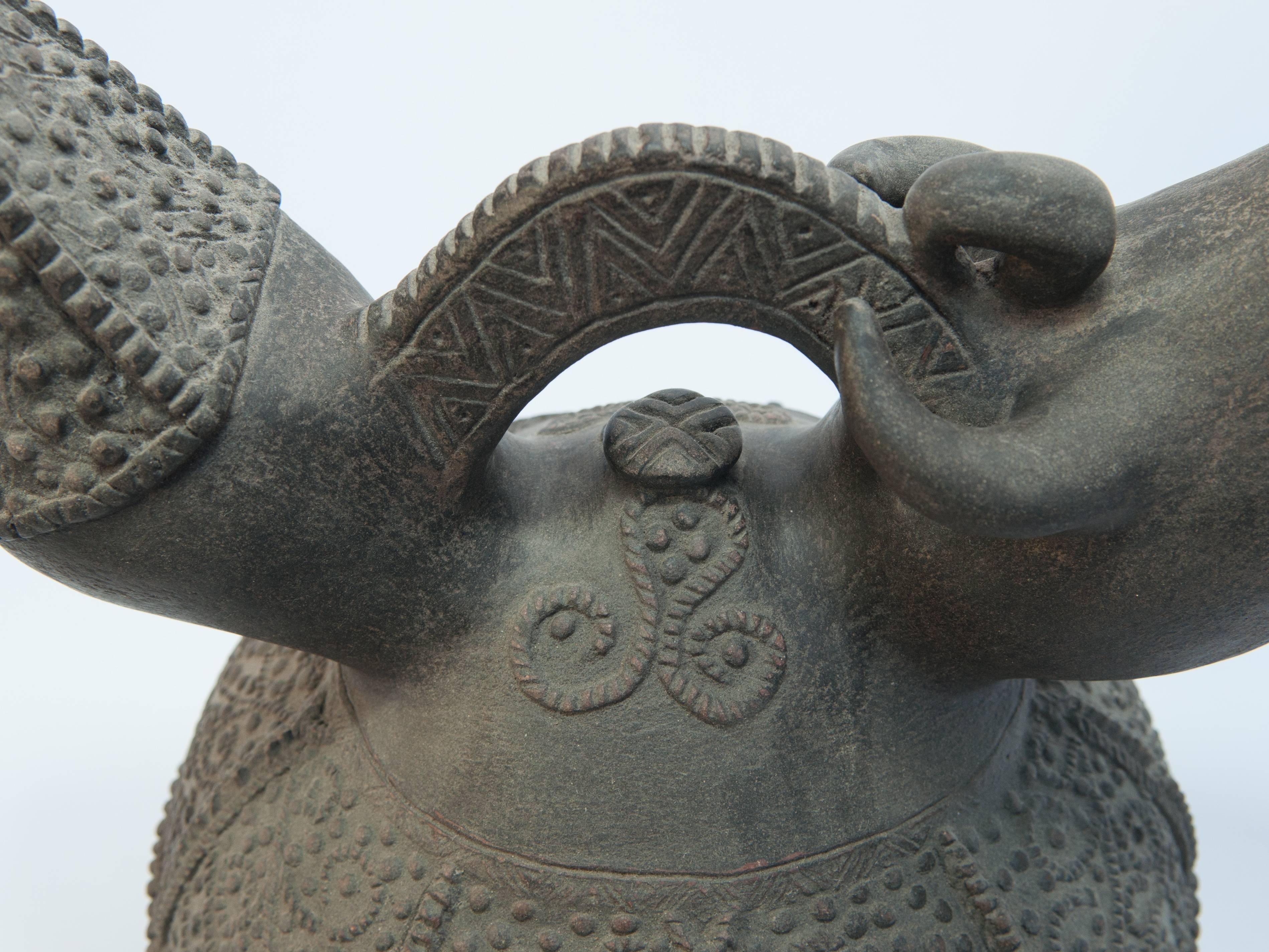 Earthenware Kendi with Raised Design. Lampung Sumatra. Early to Mid-20th Century 3