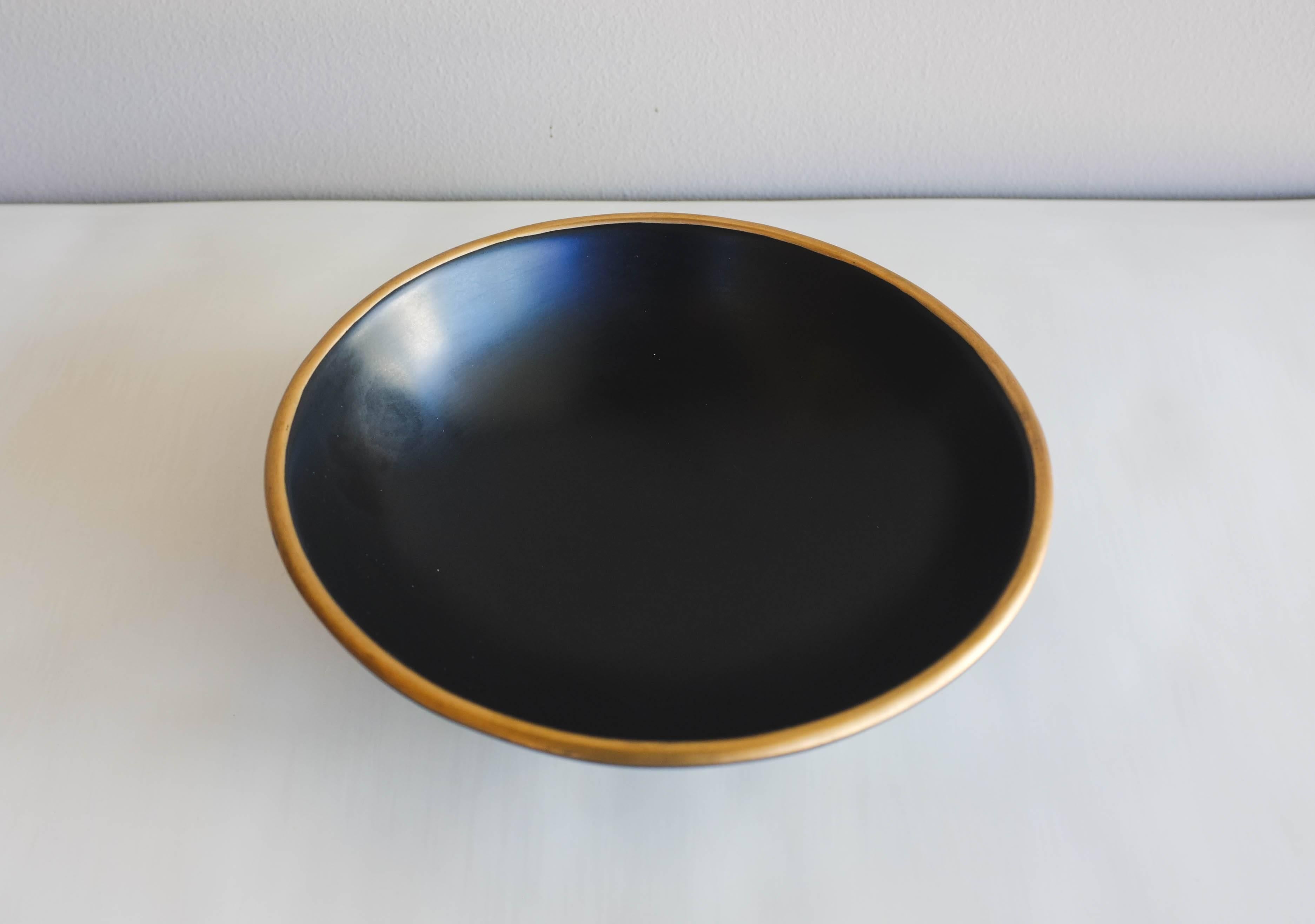 Modern Black Lacquer Song Bowl with Gold-Plated Rim, Contemporary