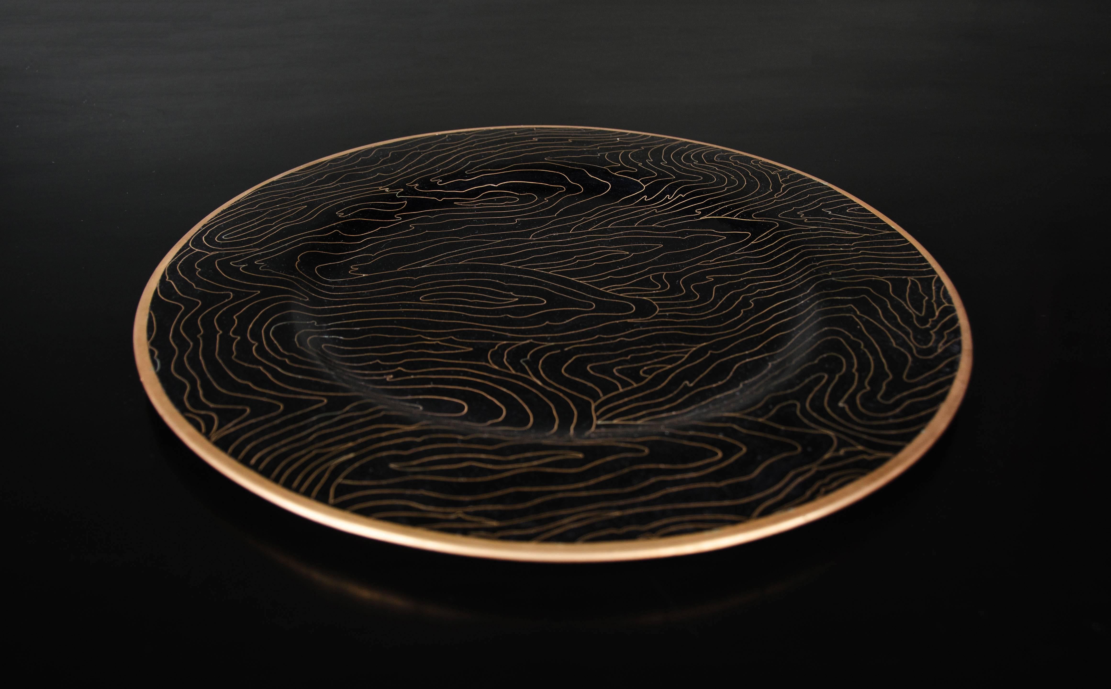 Cloissoné Charger - Black Woodgrain Design Cloisonné by Robert Kuo, Limited Edition For Sale