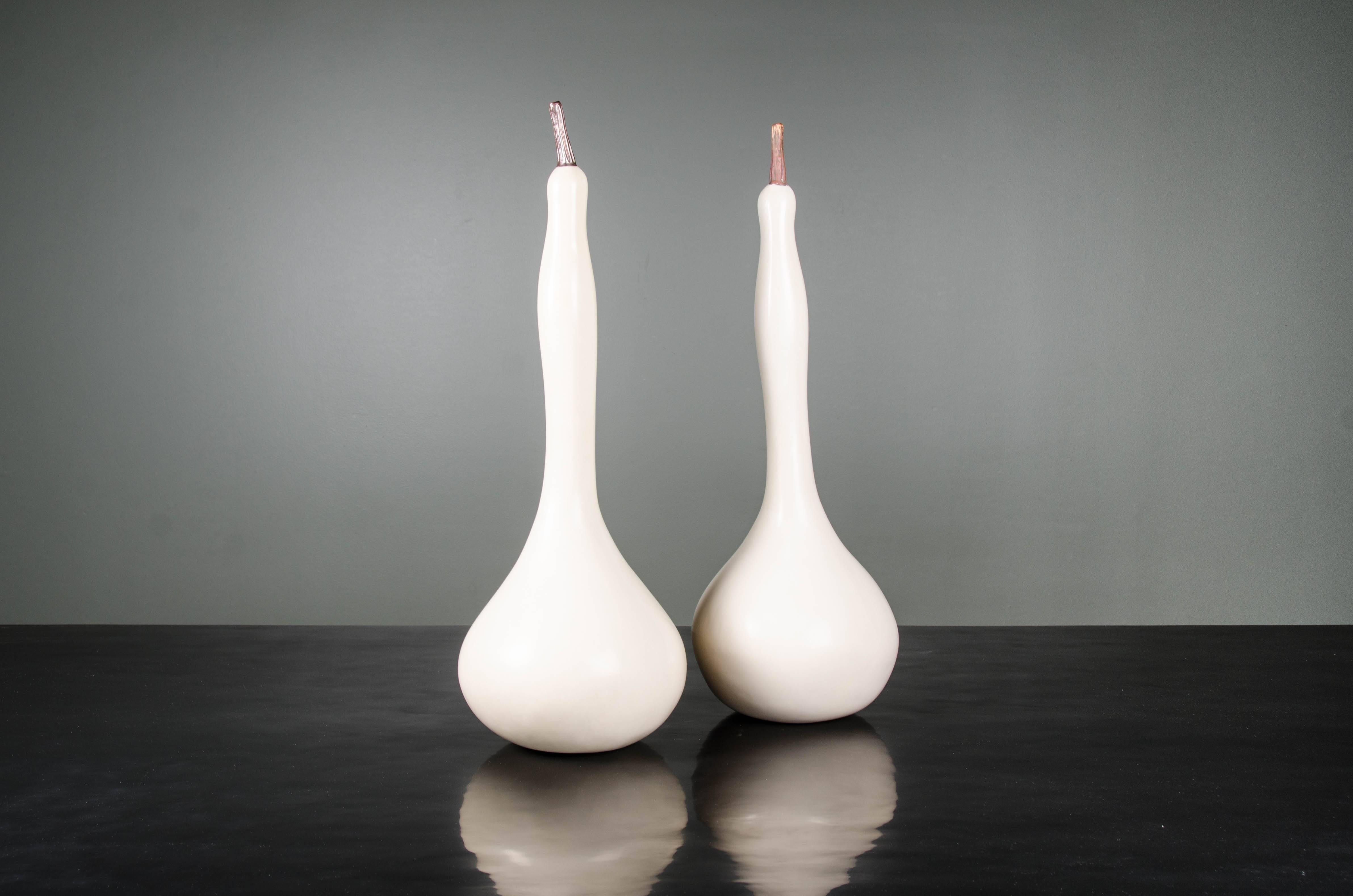 Sbalzo Scultura di zucca in piedi, lacca color crema di Robert Kuo, edizione limitata in vendita