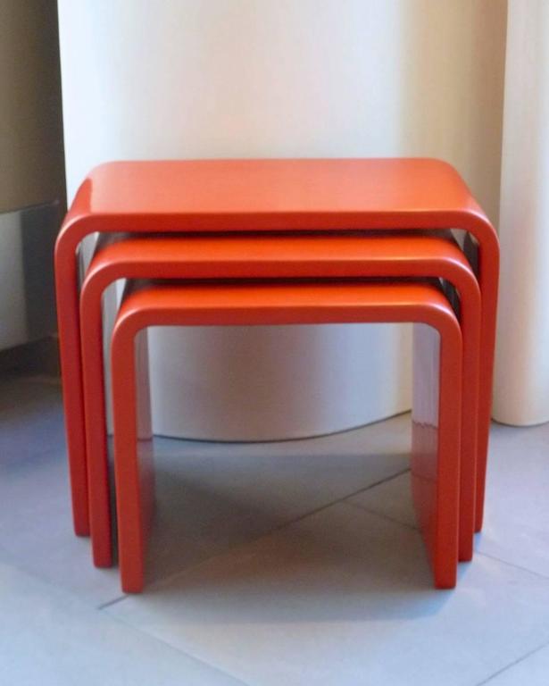 Art Deco Set of Waterfall Red Lacquer Nesting Table by Robert Kuo, Limited Edition For Sale