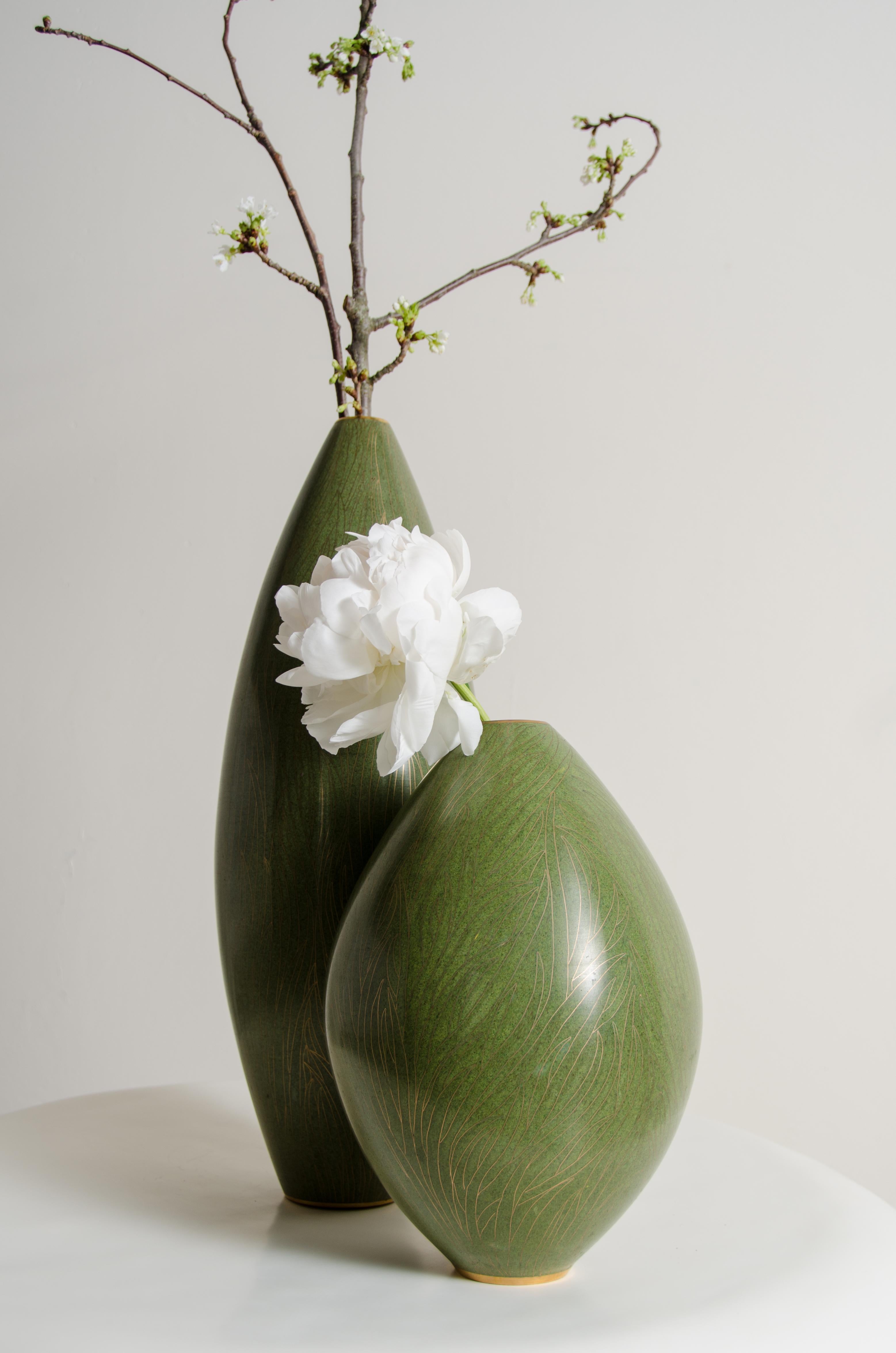 Contemporary Tear Drop Cloisonné Vase in Verde Grass Design by Robert Kuo In New Condition For Sale In Los Angeles, CA