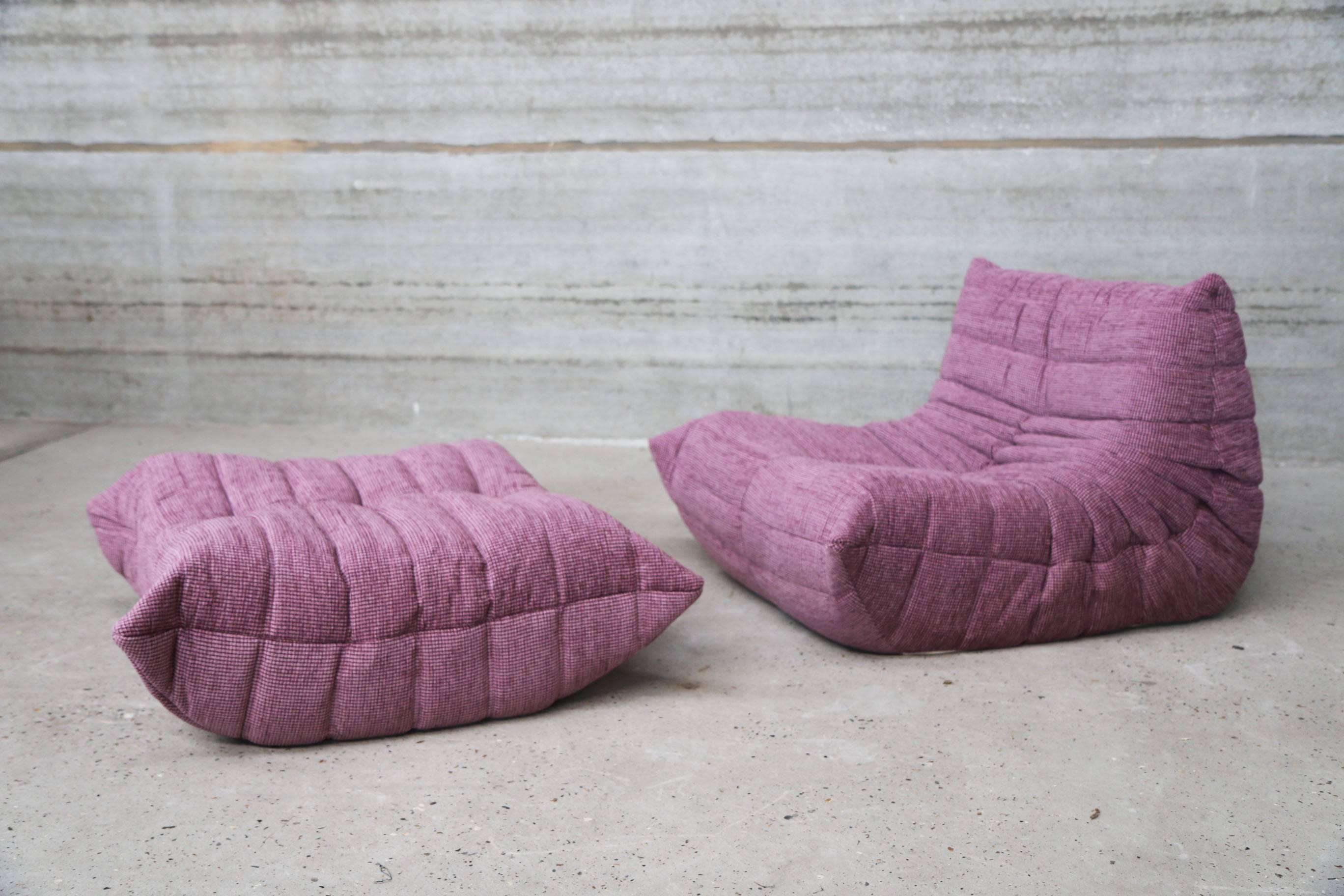 Refurbished in pink fabric by funkyvintage, Belgium.
Top quality work.
look other listings for more matching modules.

Measures: Lounge chair: 70cm x 87cm x 102cm.
Pouf: 30cm x 87cm x 102cm.