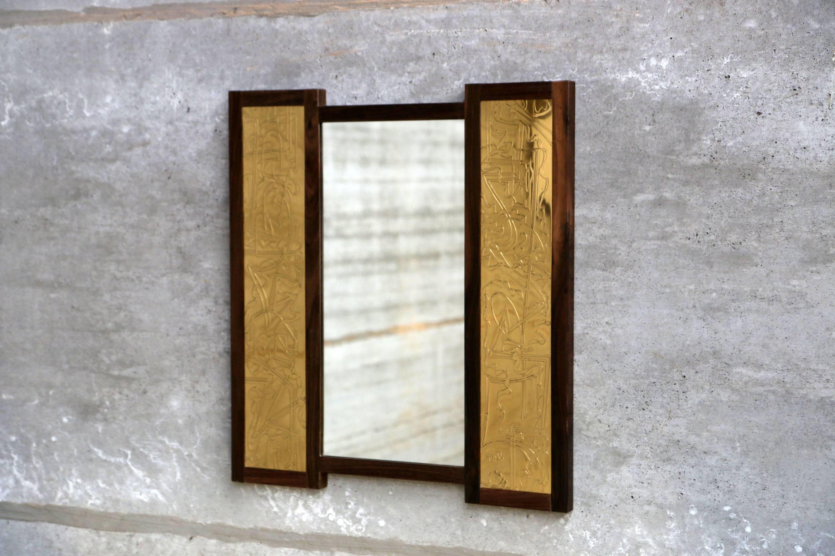 Solid Rosewood and Etched Brass Console and Mirror by Studio Belgali In Good Condition For Sale In Ostend, BE