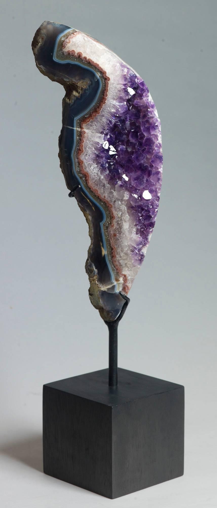 Amethyst Crystals and Agate In Excellent Condition In Ostend, BE